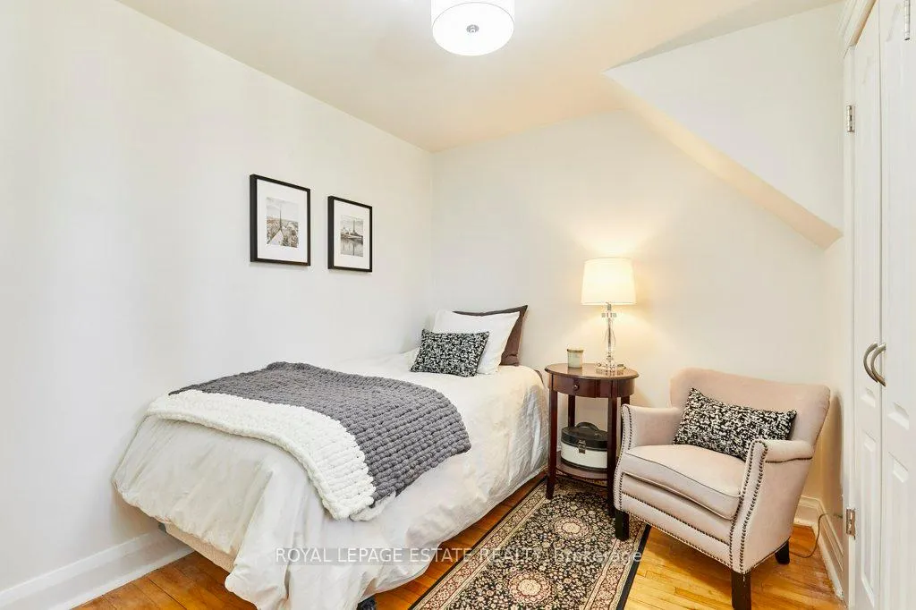 Photo 27 of 15 Squires Avenue, Toronto, O'Connor-Parkview — HOMEH