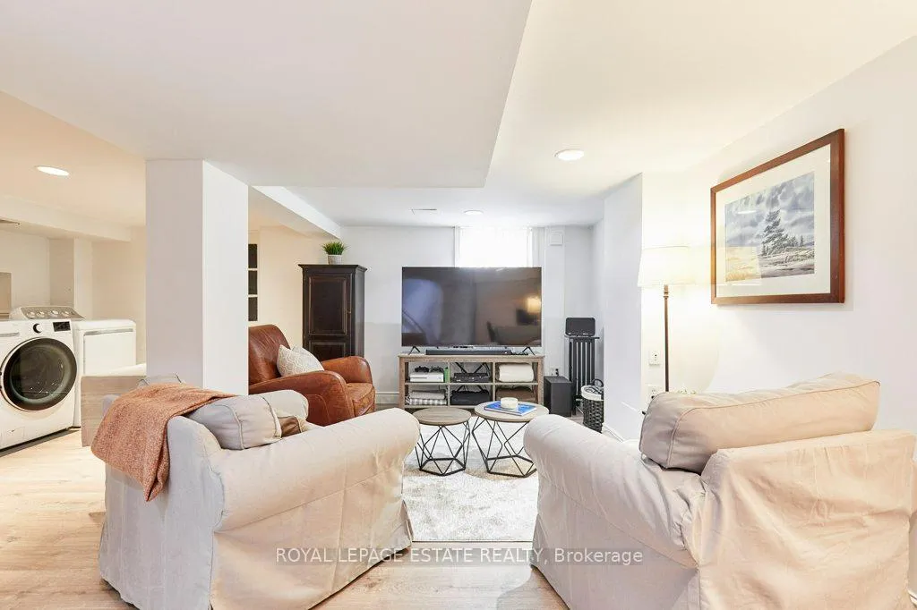 Photo 30 of 15 Squires Avenue, Toronto, O'Connor-Parkview — HOMEH