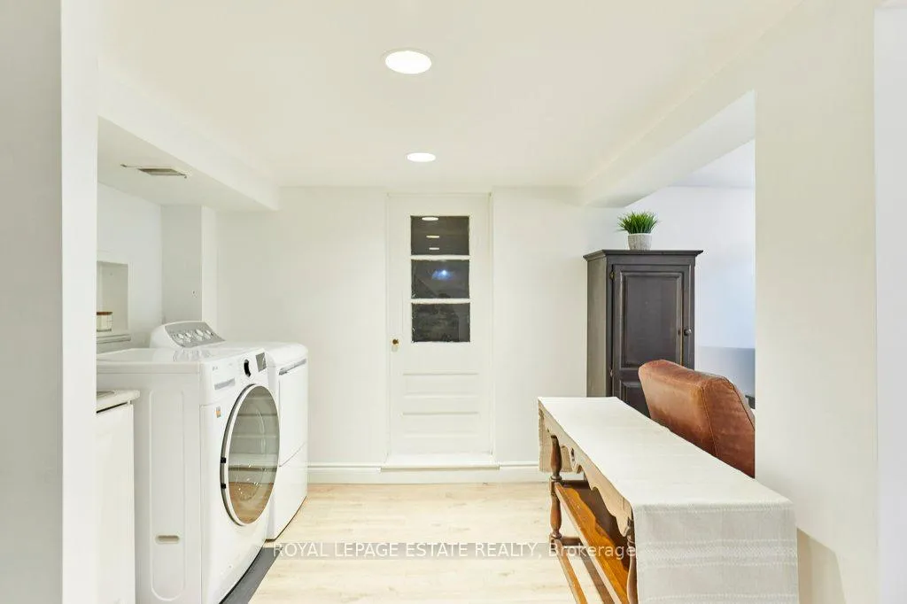 Photo 31 of 15 Squires Avenue, Toronto, O'Connor-Parkview — HOMEH