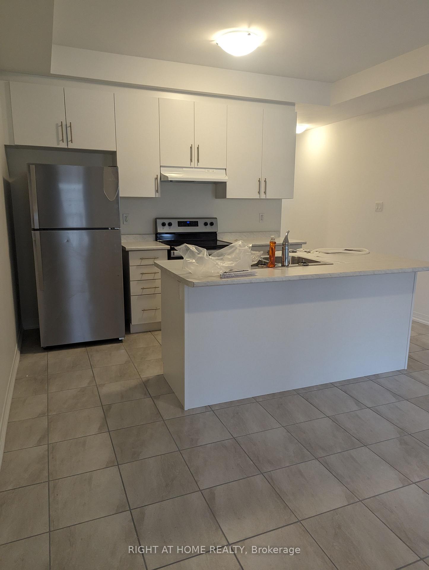 Photo 4 of 7 Carneros Way, Markham, Cedar Grove — HOMEH