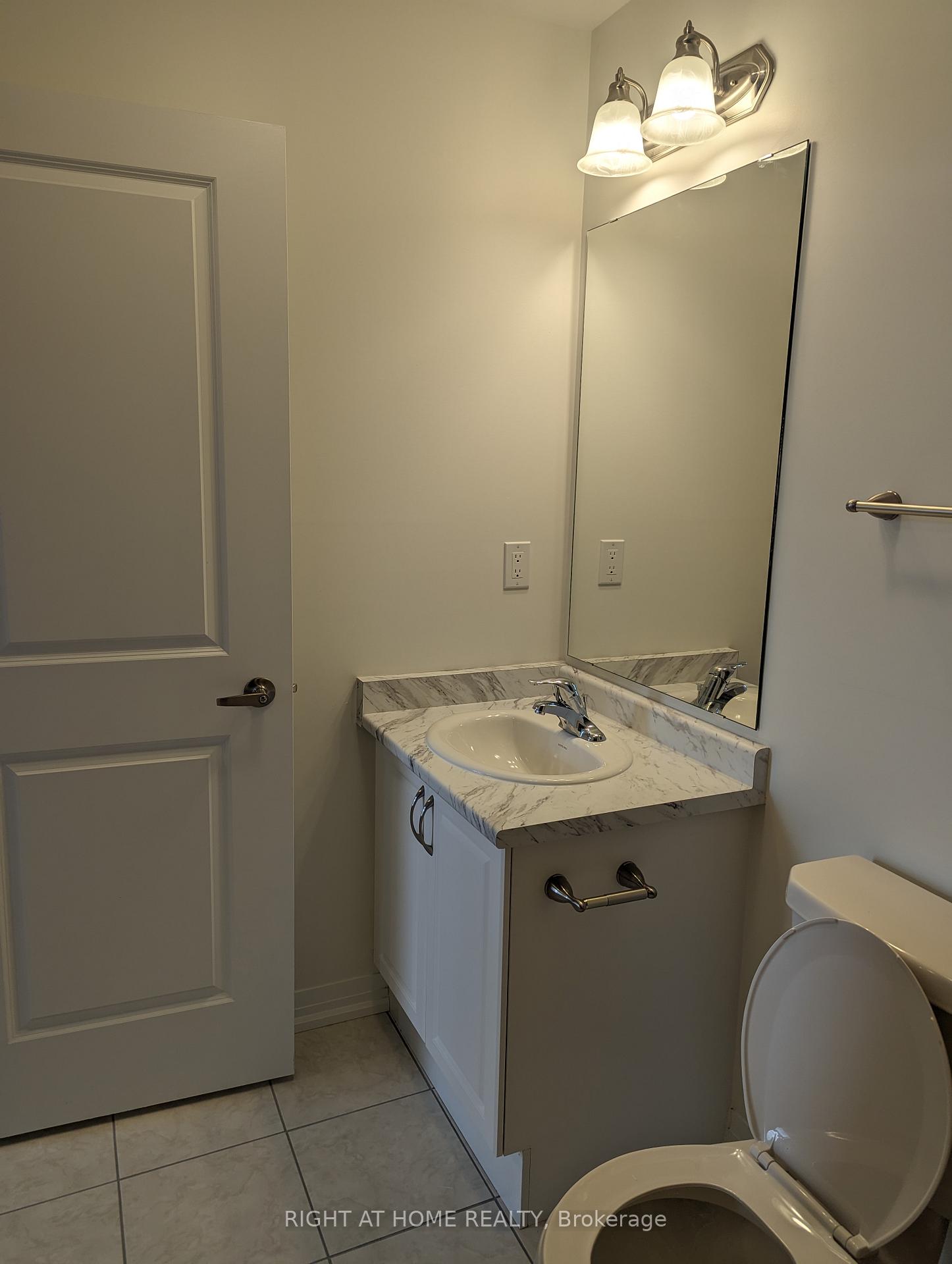Photo 15 of 7 Carneros Way, Markham, Cedar Grove — HOMEH