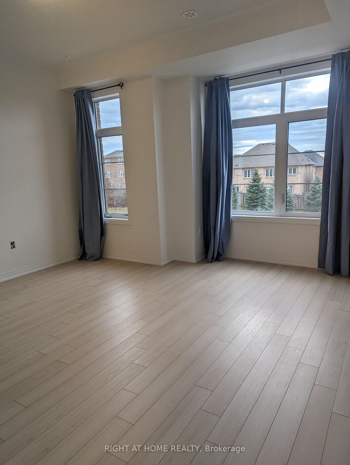 Photo 19 of 7 Carneros Way, Markham, Cedar Grove — HOMEH