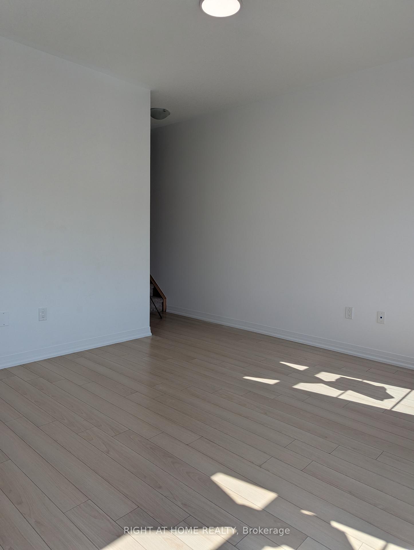 Photo 25 of 7 Carneros Way, Markham, Cedar Grove — HOMEH