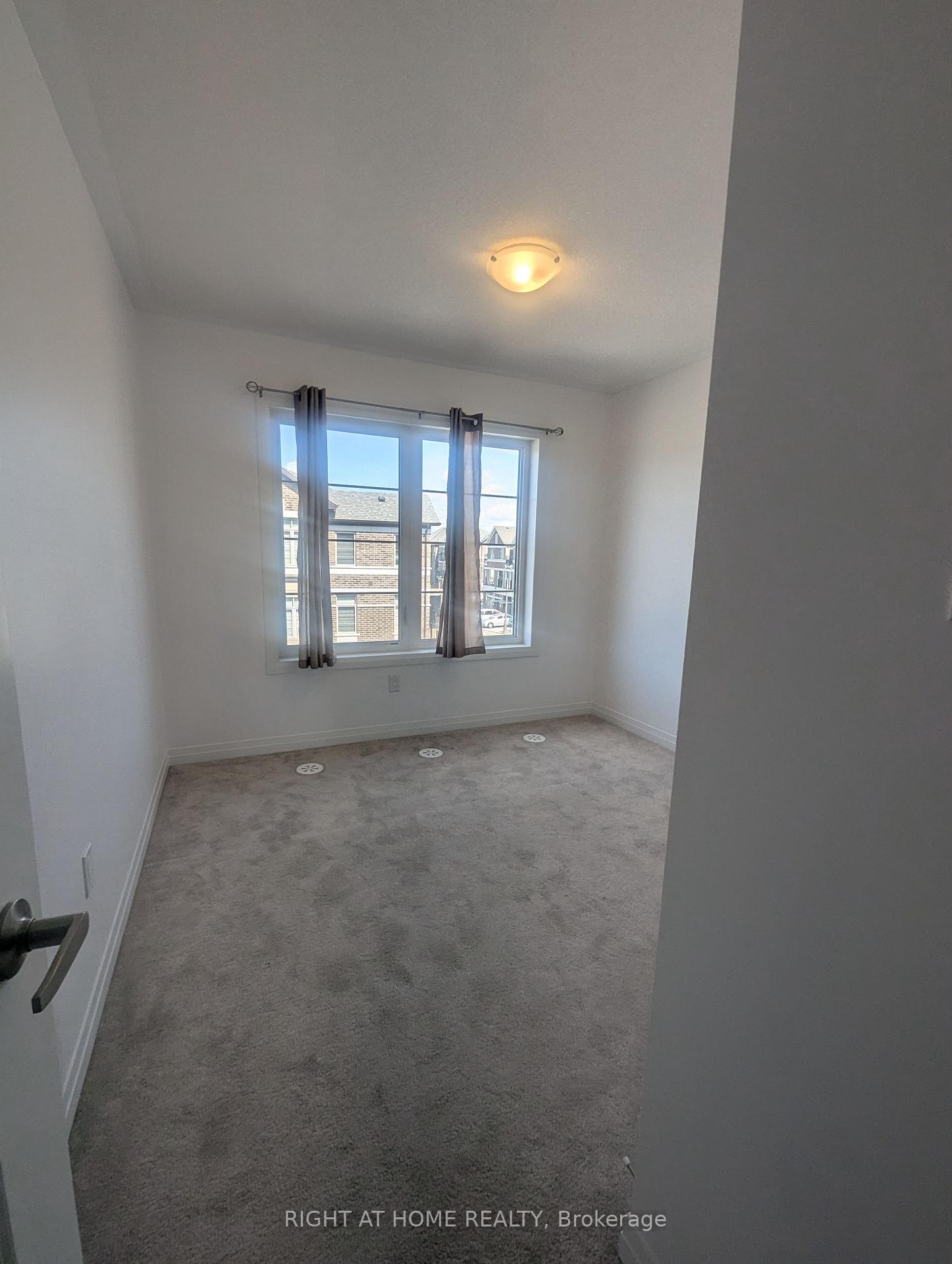 Photo 27 of 7 Carneros Way, Markham, Cedar Grove — HOMEH