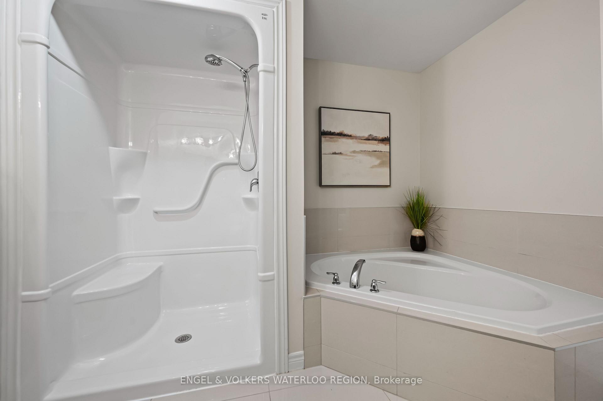 Photo 26 of 199 St Leger Street, Kitchener — HOMEH