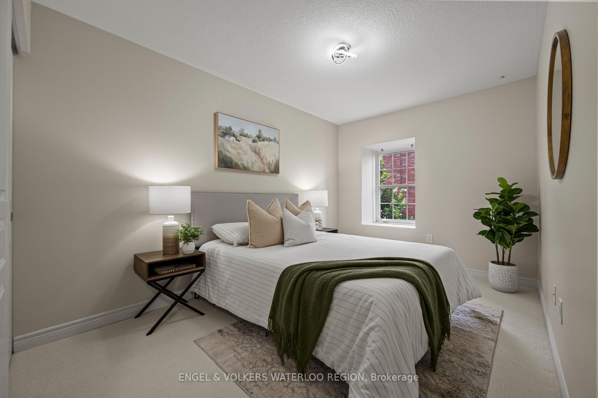Photo 32 of 199 St Leger Street, Kitchener — HOMEH