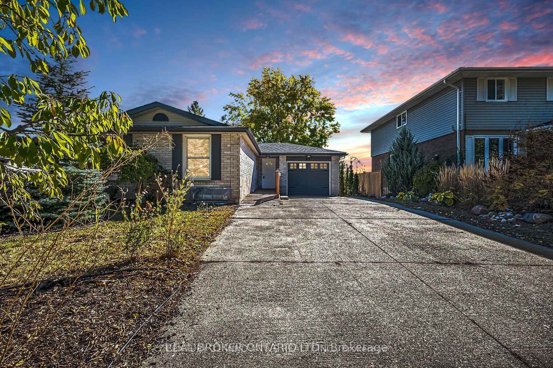 Photo 1 of 63 Wheatfield Crescent, Kitchener — HOMEH