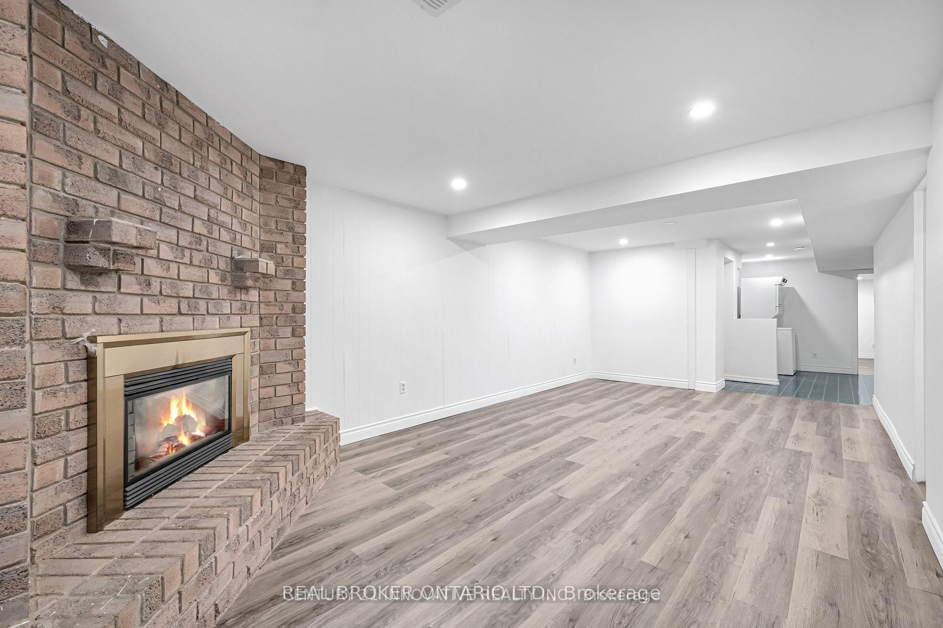 Photo 5 of 63 Wheatfield Crescent, Kitchener — HOMEH