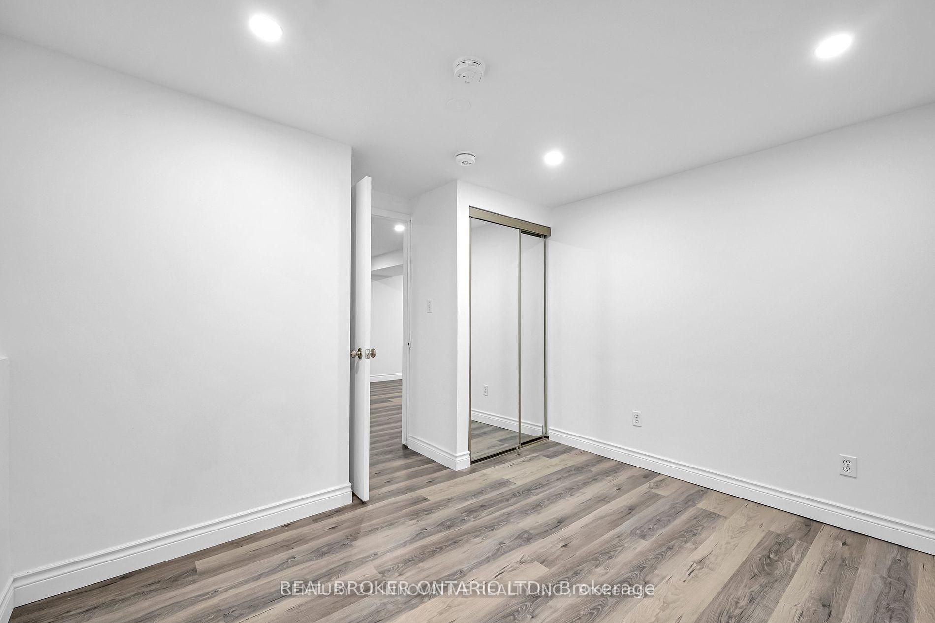 Photo 12 of 63 Wheatfield Crescent, Kitchener — HOMEH