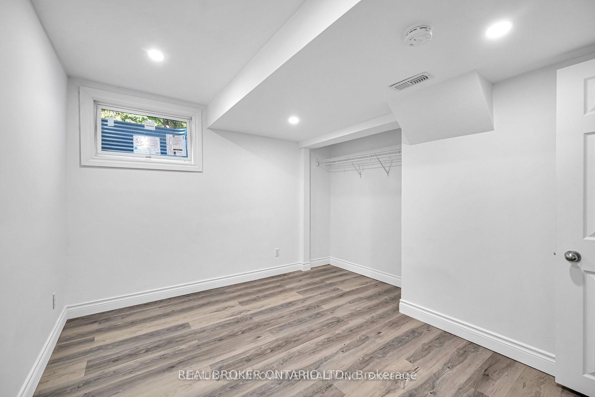 Photo 15 of 63 Wheatfield Crescent, Kitchener — HOMEH