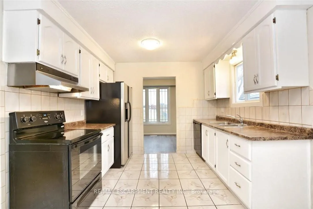Photo 11 of Unit 1, 45 Edwina Place, Hamilton, Lawfield — HOMEH