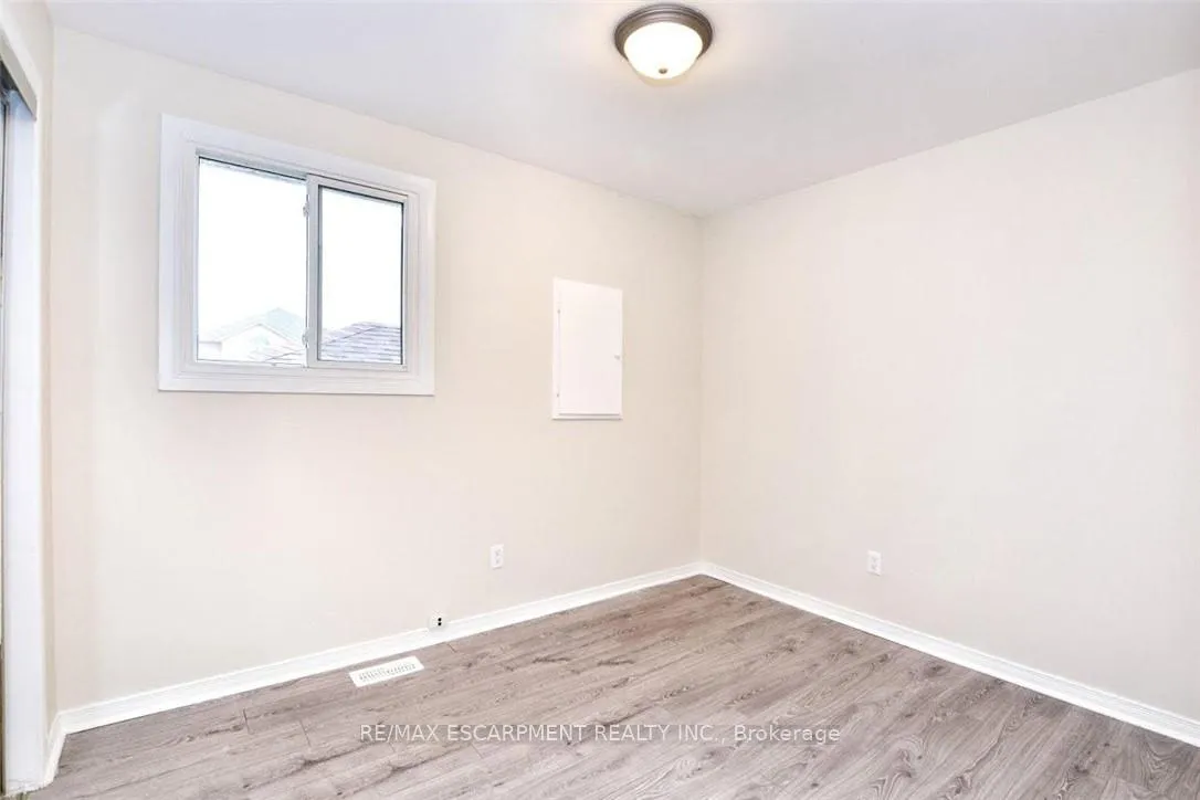 Photo 20 of Unit 1, 45 Edwina Place, Hamilton, Lawfield — HOMEH