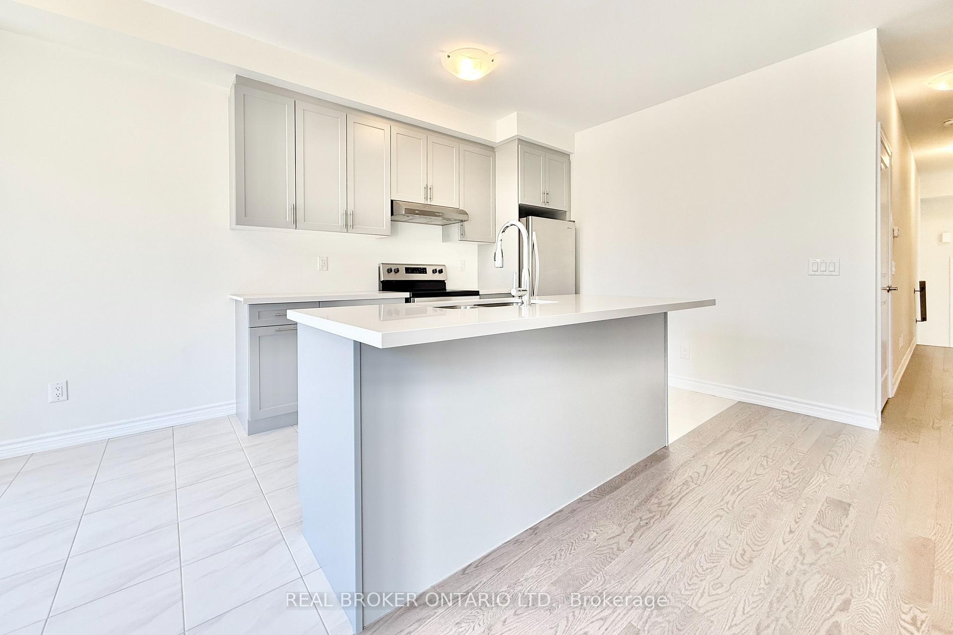 Photo 6 of 17 Freeman Williams Street, Markham, Angus Glen — HOMEH