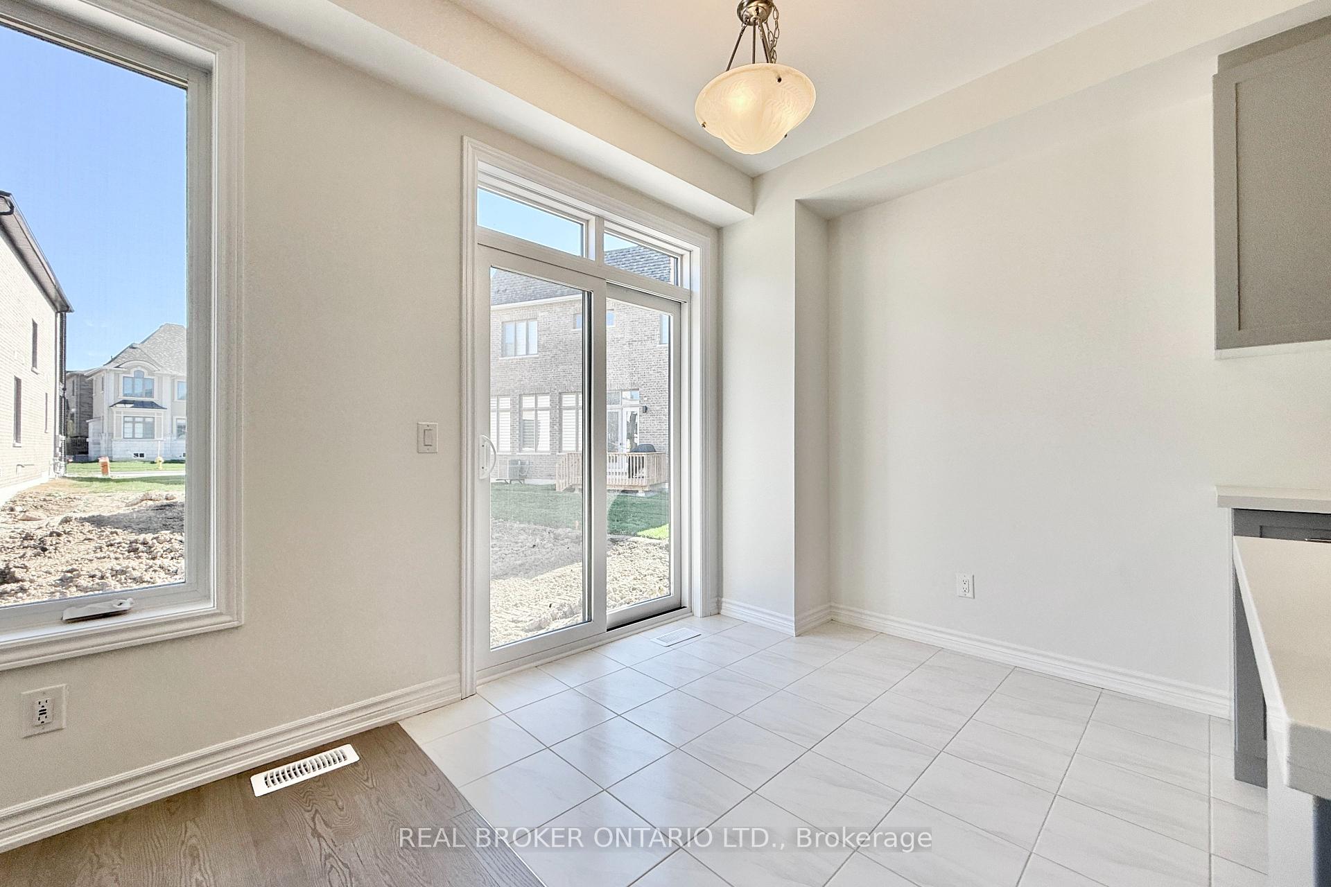 Photo 10 of 17 Freeman Williams Street, Markham, Angus Glen — HOMEH