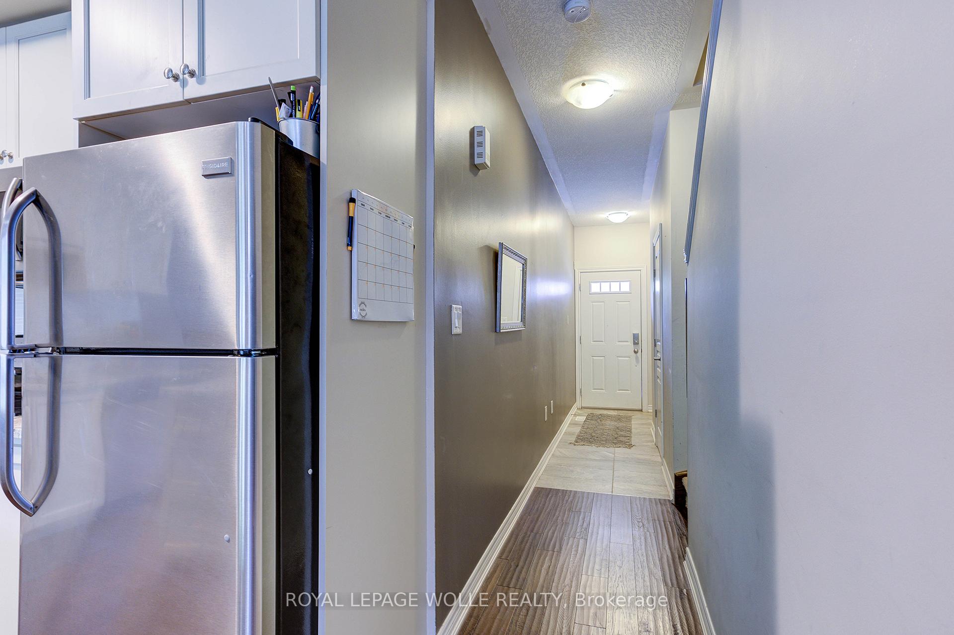 Photo 7 of 8 Beatrice Lane, Kitchener — HOMEH