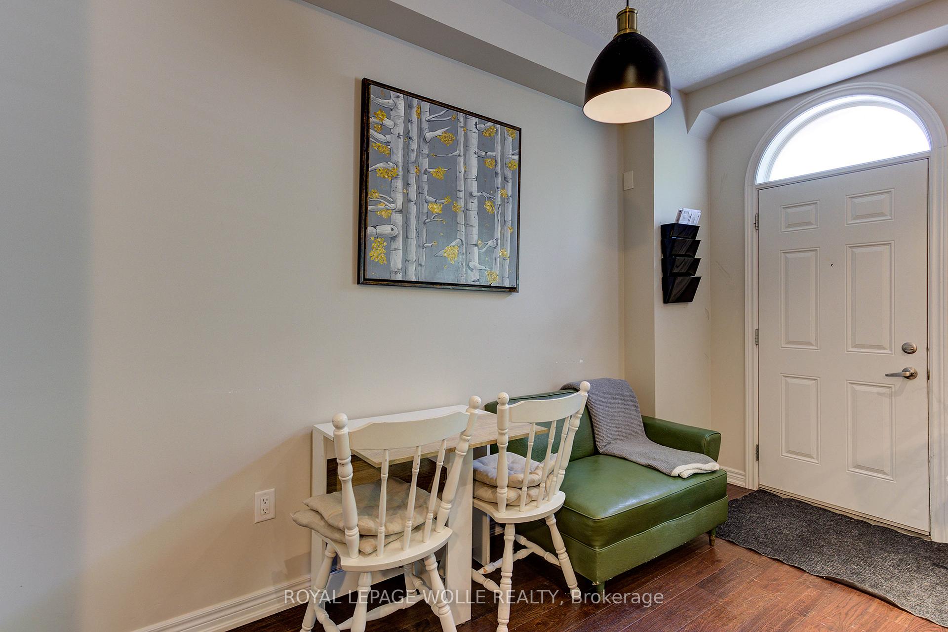 Photo 15 of 8 Beatrice Lane, Kitchener — HOMEH