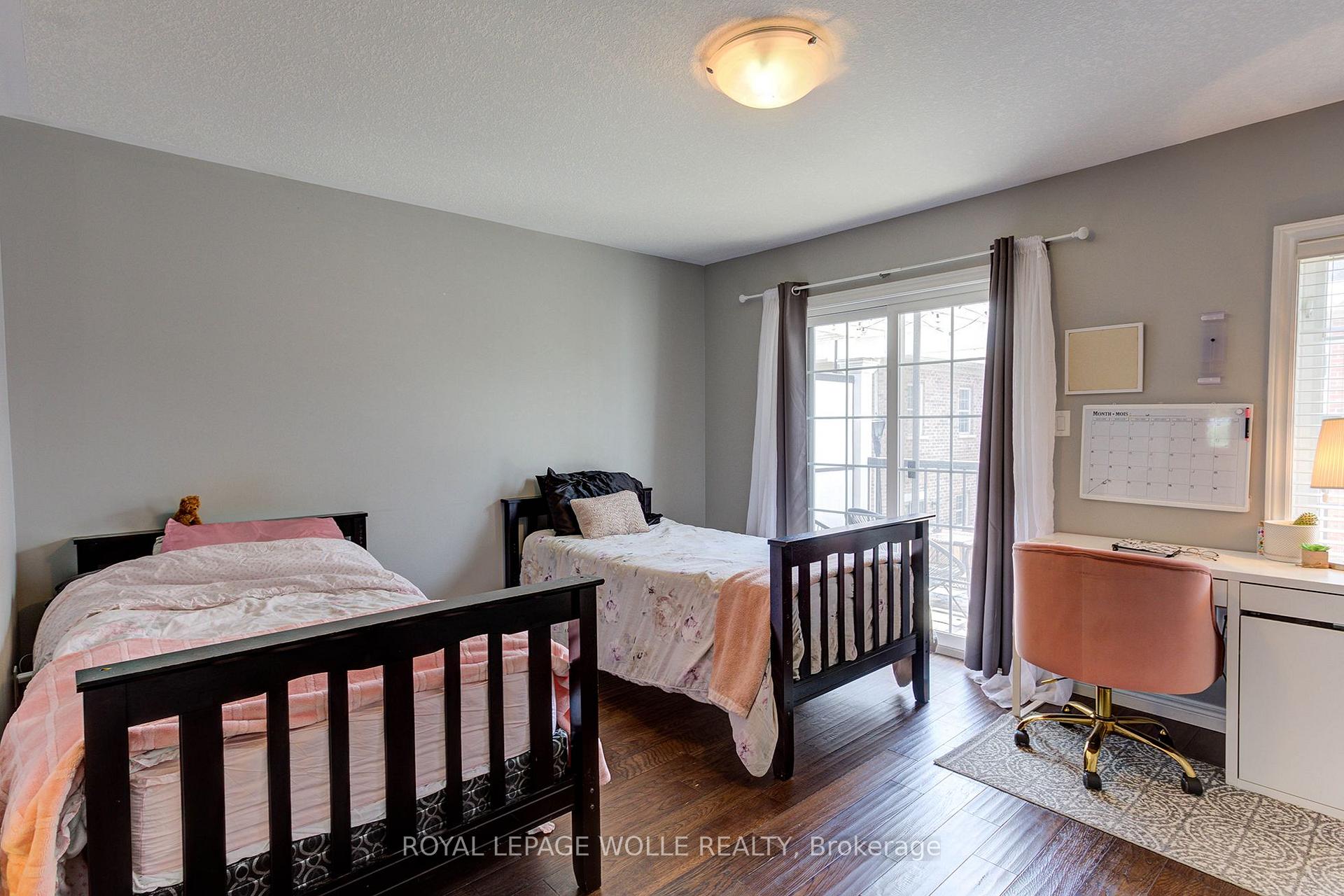 Photo 23 of 8 Beatrice Lane, Kitchener — HOMEH