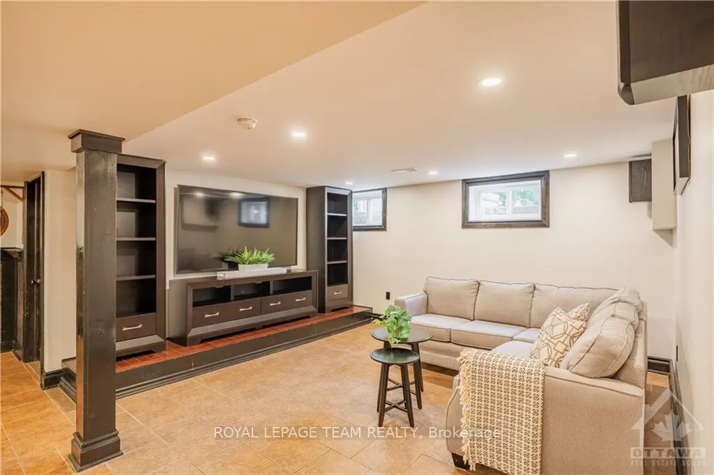 Photo 16 of 5478 Mitch Owens Road, Ottawa, Manotick East to Manotick Station — HOMEH