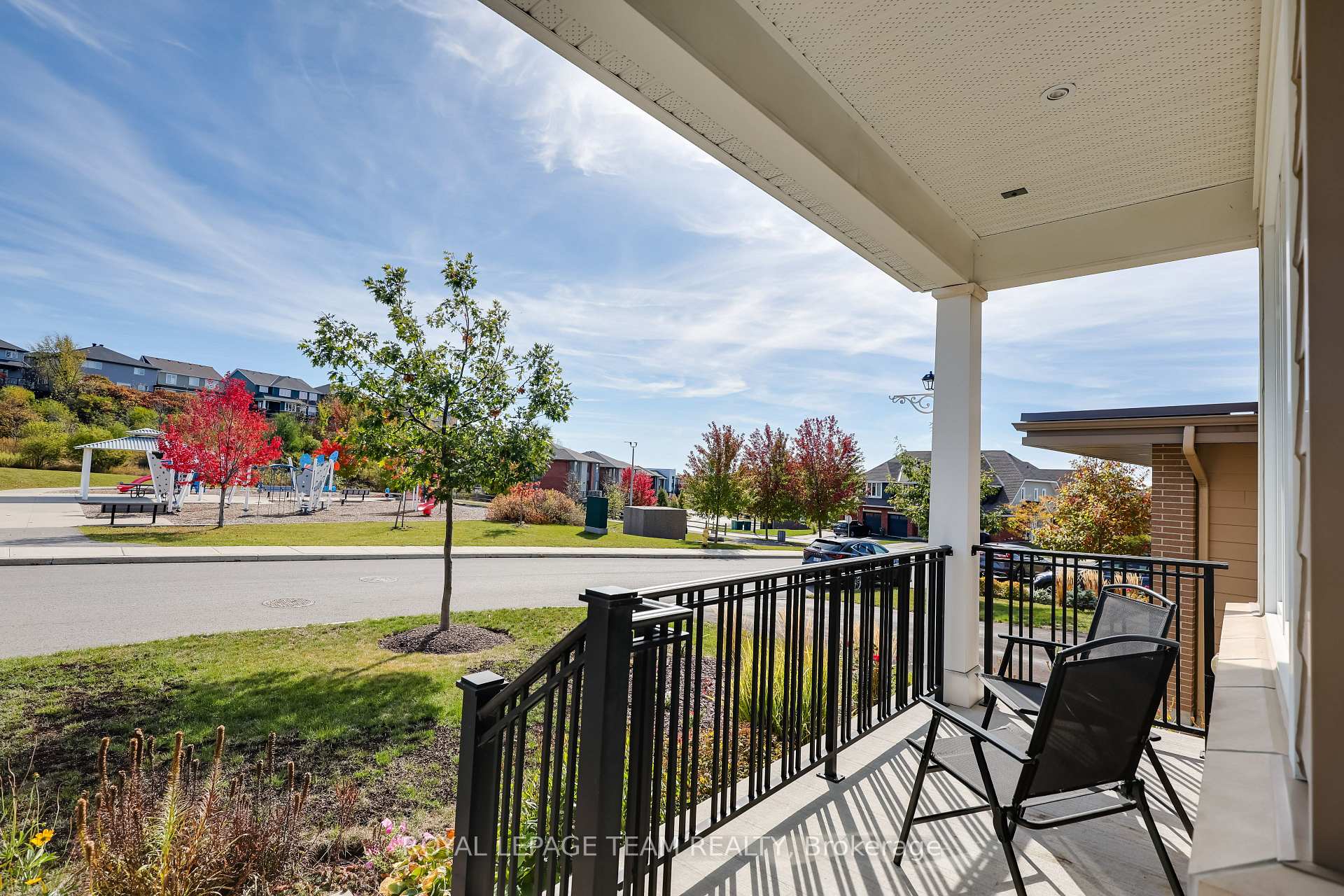 Photo 2 of 35 Arkose Street, Ottawa, Kanata - Kanata Lakes/Heritage Hills — HOMEH