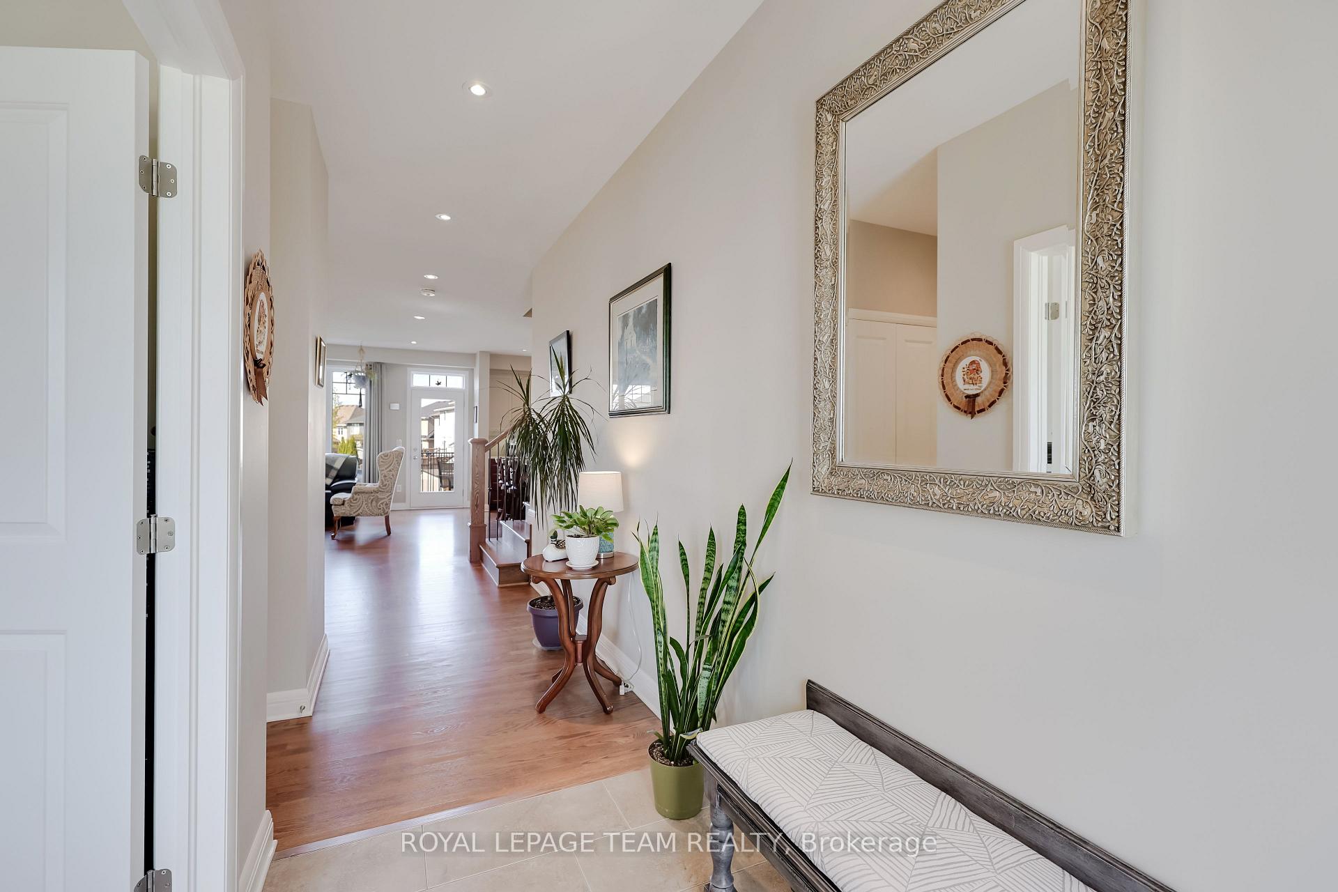 Photo 6 of 35 Arkose Street, Ottawa, Kanata - Kanata Lakes/Heritage Hills — HOMEH
