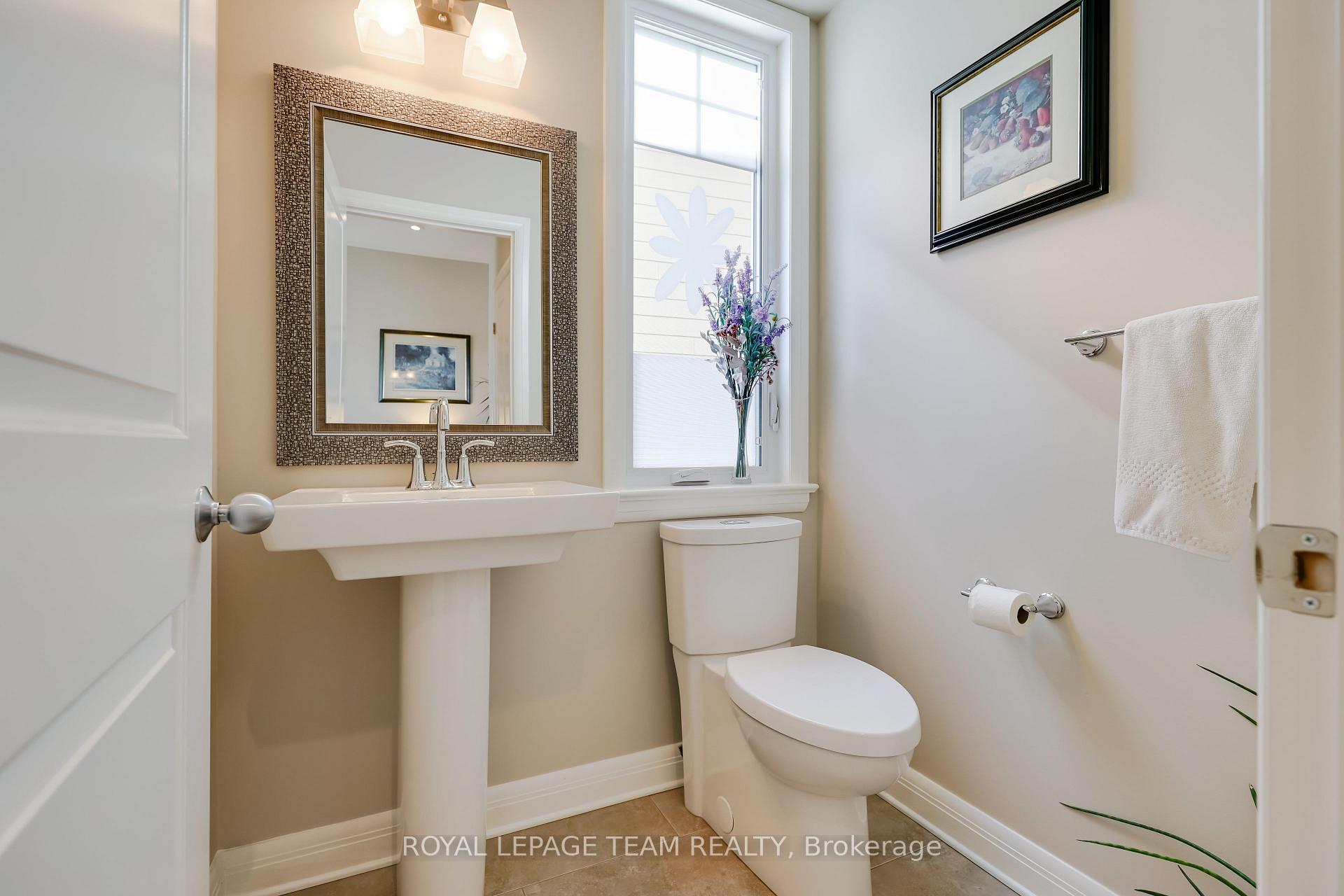 Photo 10 of 35 Arkose Street, Ottawa, Kanata - Kanata Lakes/Heritage Hills — HOMEH