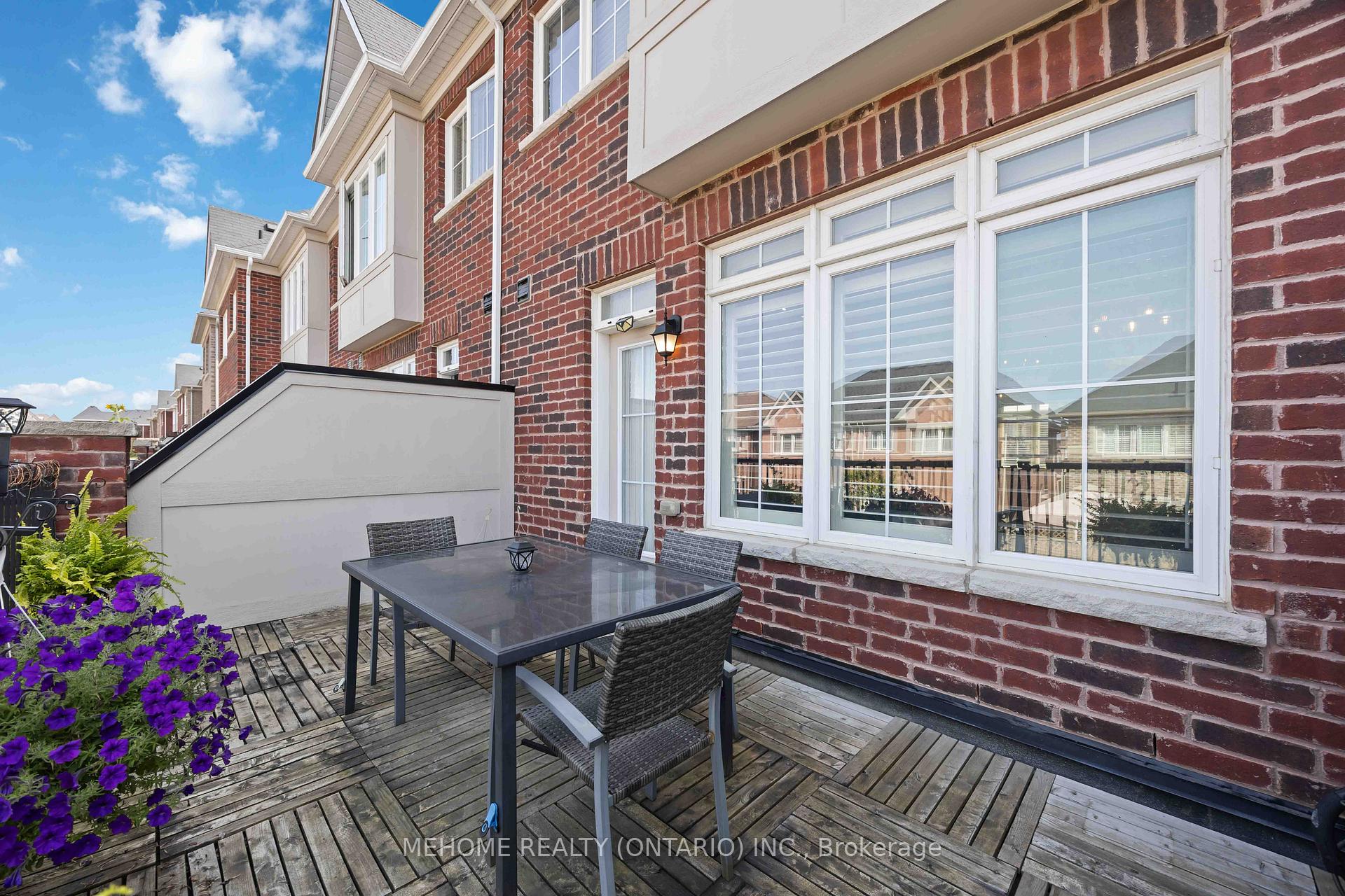 Photo 18 of 251 Dundas Way, Markham, Greensborough — HOMEH