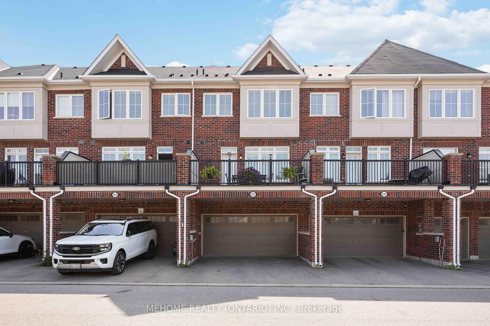 Photo 21 of 251 Dundas Way, Markham, Greensborough — HOMEH