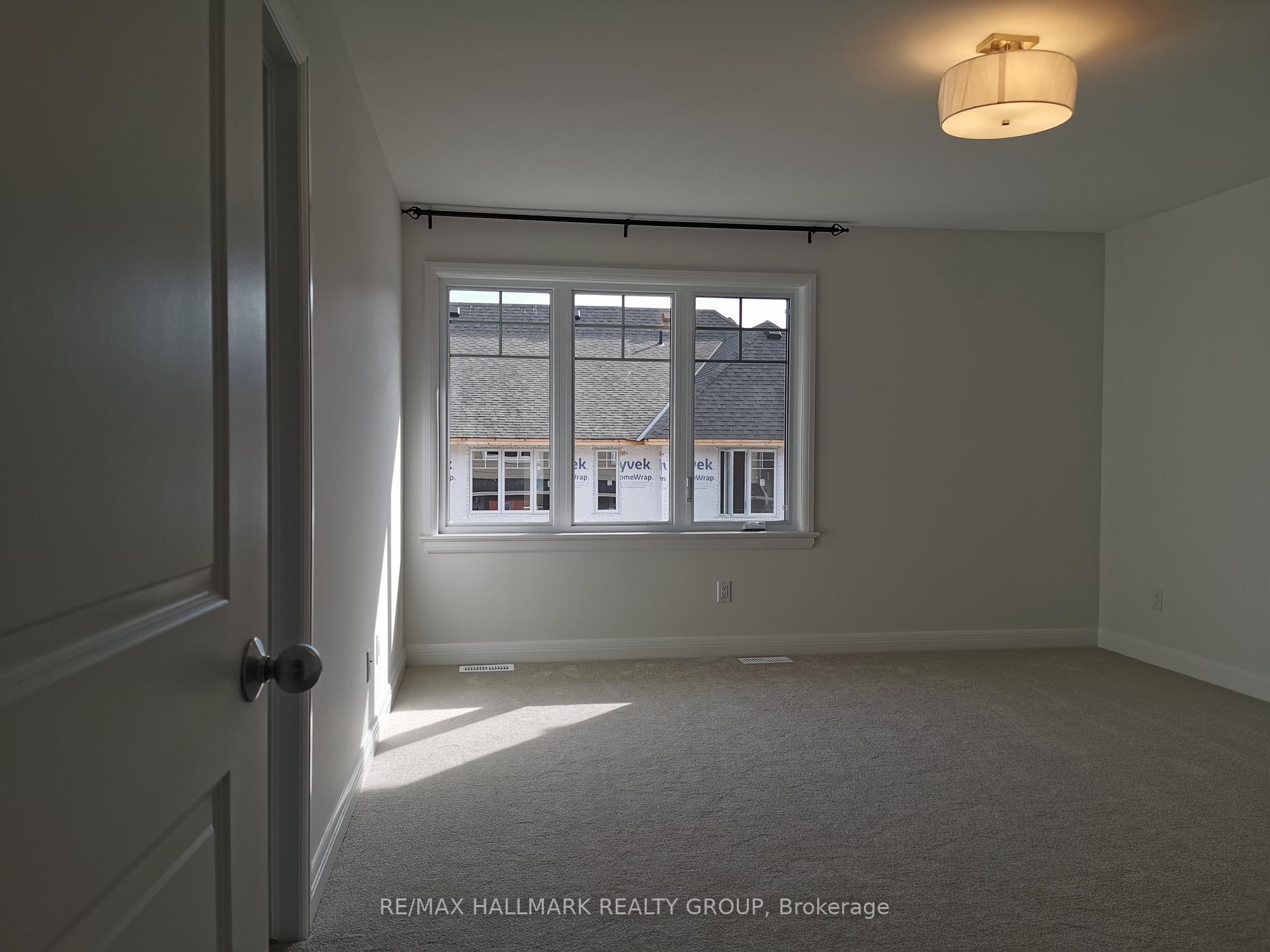 Photo 9 of 1026 Blanding Street, Ottawa, Kanata - Kanata Lakes/Heritage Hills — HOMEH