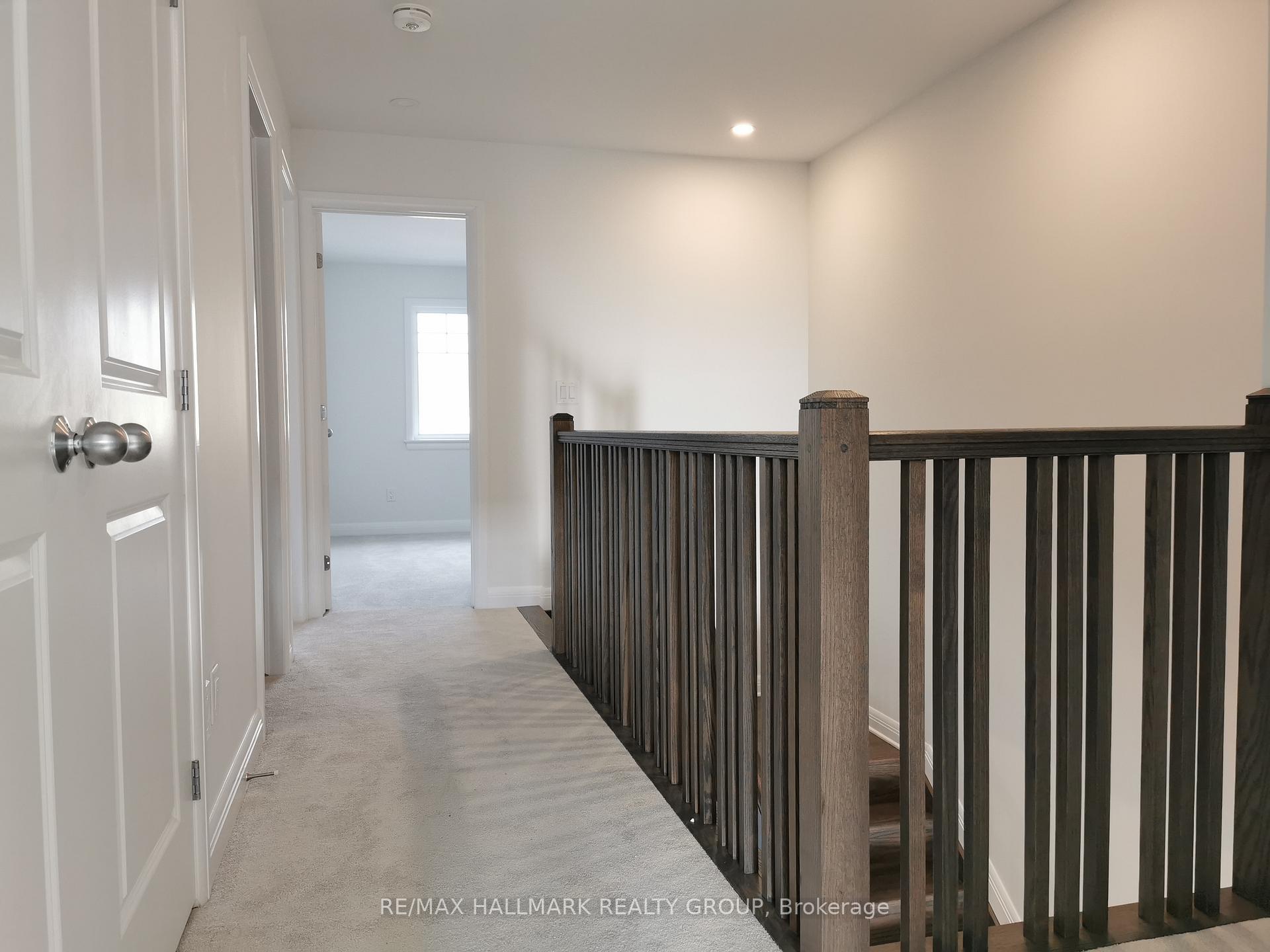 Photo 12 of 1026 Blanding Street, Ottawa, Kanata - Kanata Lakes/Heritage Hills — HOMEH