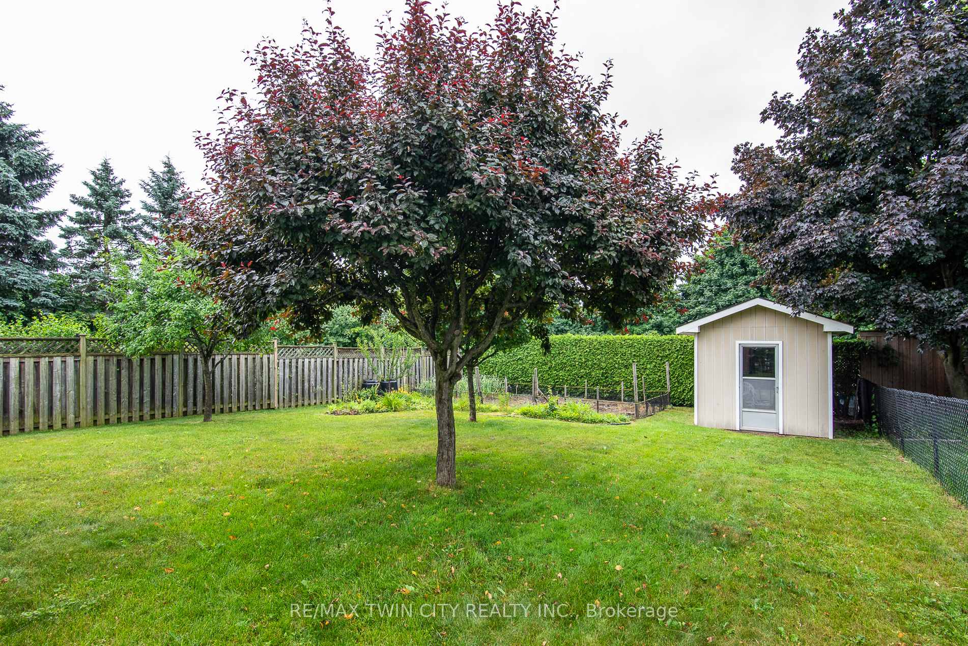 Photo 30 of 5 Westchester Drive, Kitchener — HOMEH