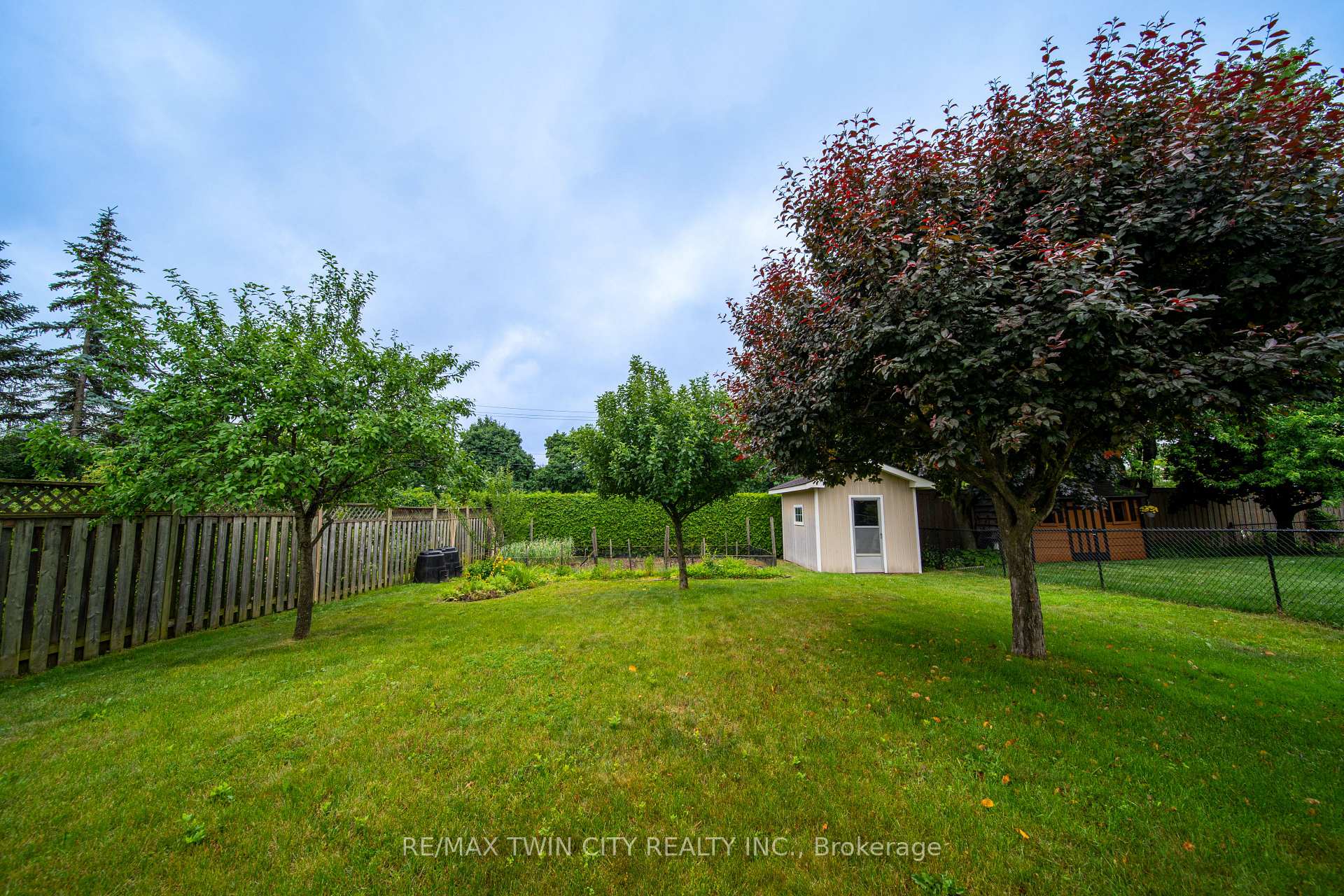 Photo 34 of 5 Westchester Drive, Kitchener — HOMEH