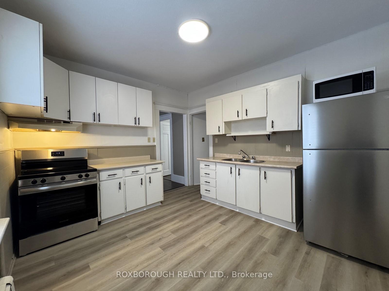 Photo 10 of Unit 2, 63 Pandora Avenue N, Kitchener — HOMEH