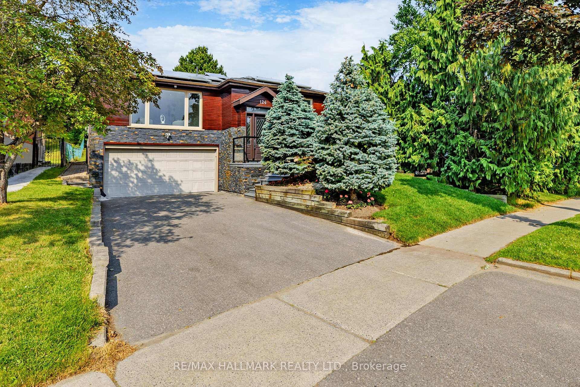 Photo 34 of 124 Kirk Drive, Markham, Royal Orchard — HOMEH