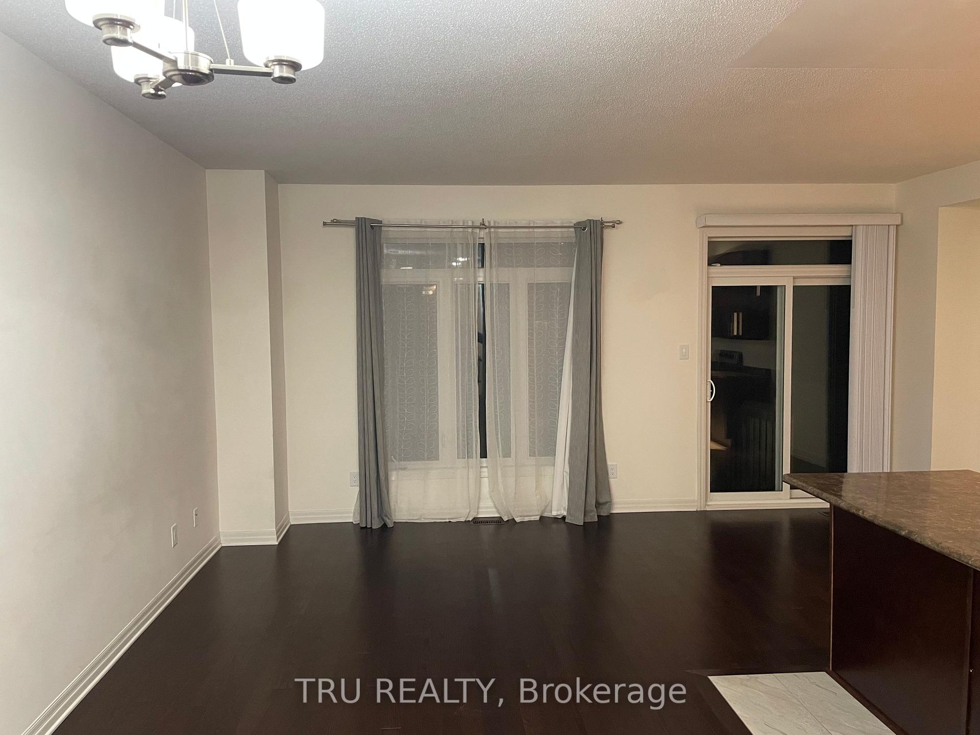 Photo 16 of 150 Overberg Way, Ottawa, Kanata - Emerald Meadows/Trailwest — HOMEH