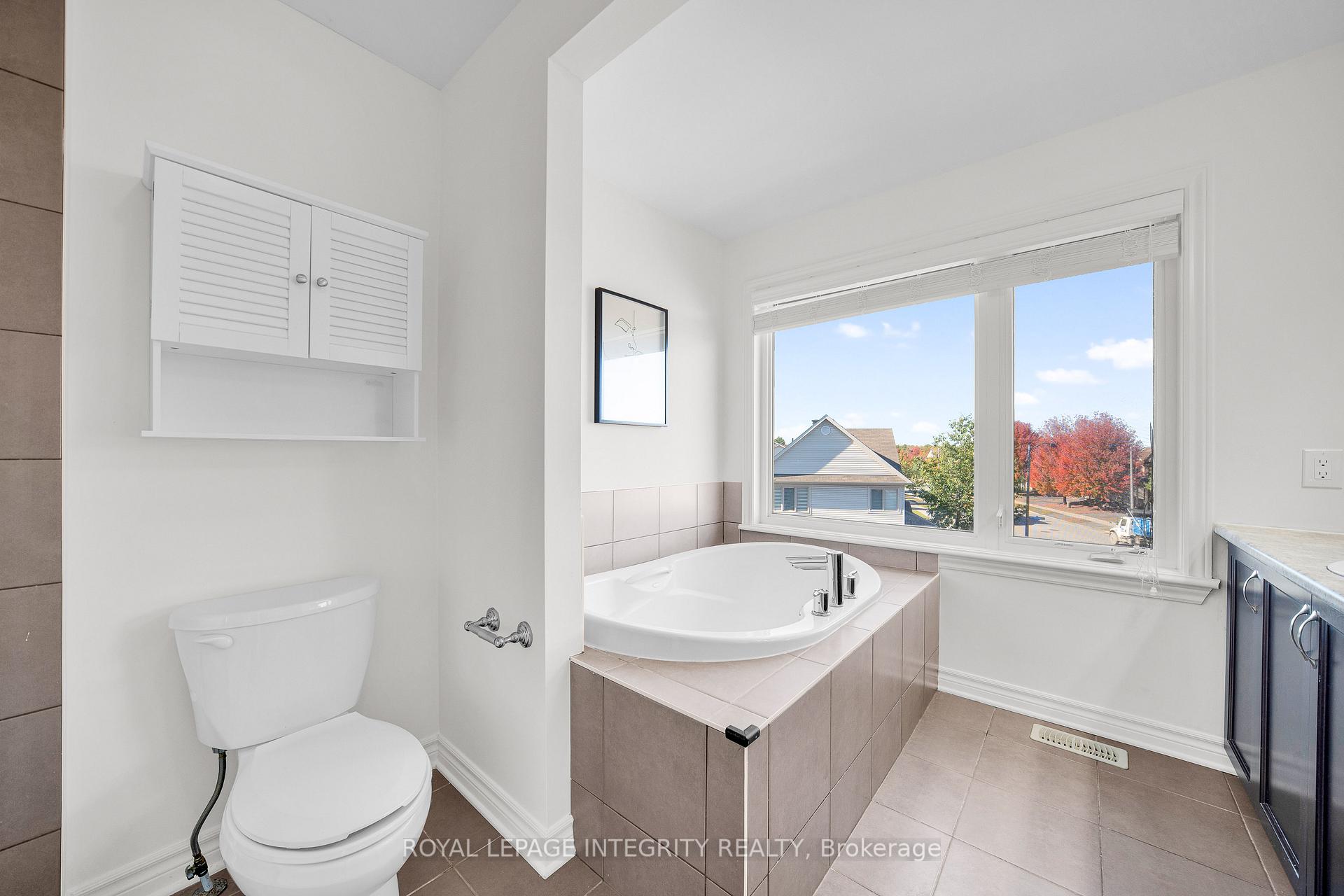 Photo 30 of 924 Fletcher Circle, Ottawa, Kanata - Kanata Lakes/Heritage Hills — HOMEH