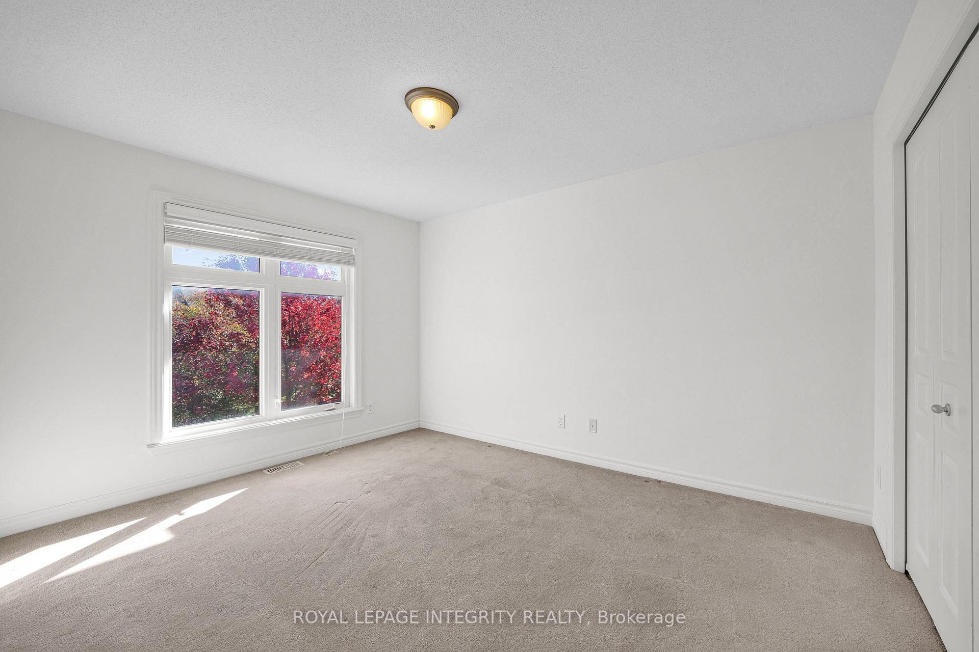 Photo 36 of 924 Fletcher Circle, Ottawa, Kanata - Kanata Lakes/Heritage Hills — HOMEH
