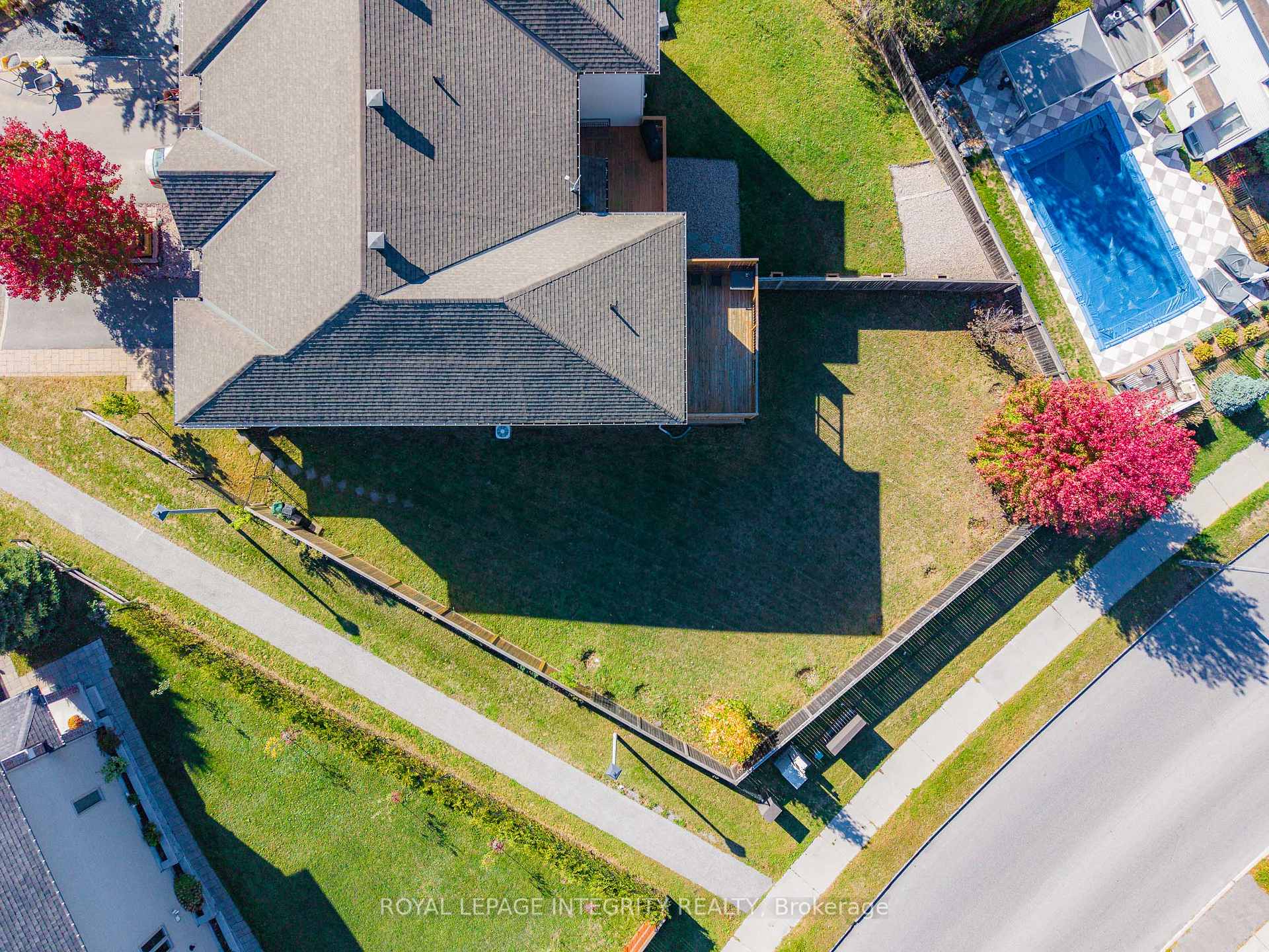 Photo 47 of 924 Fletcher Circle, Ottawa, Kanata - Kanata Lakes/Heritage Hills — HOMEH