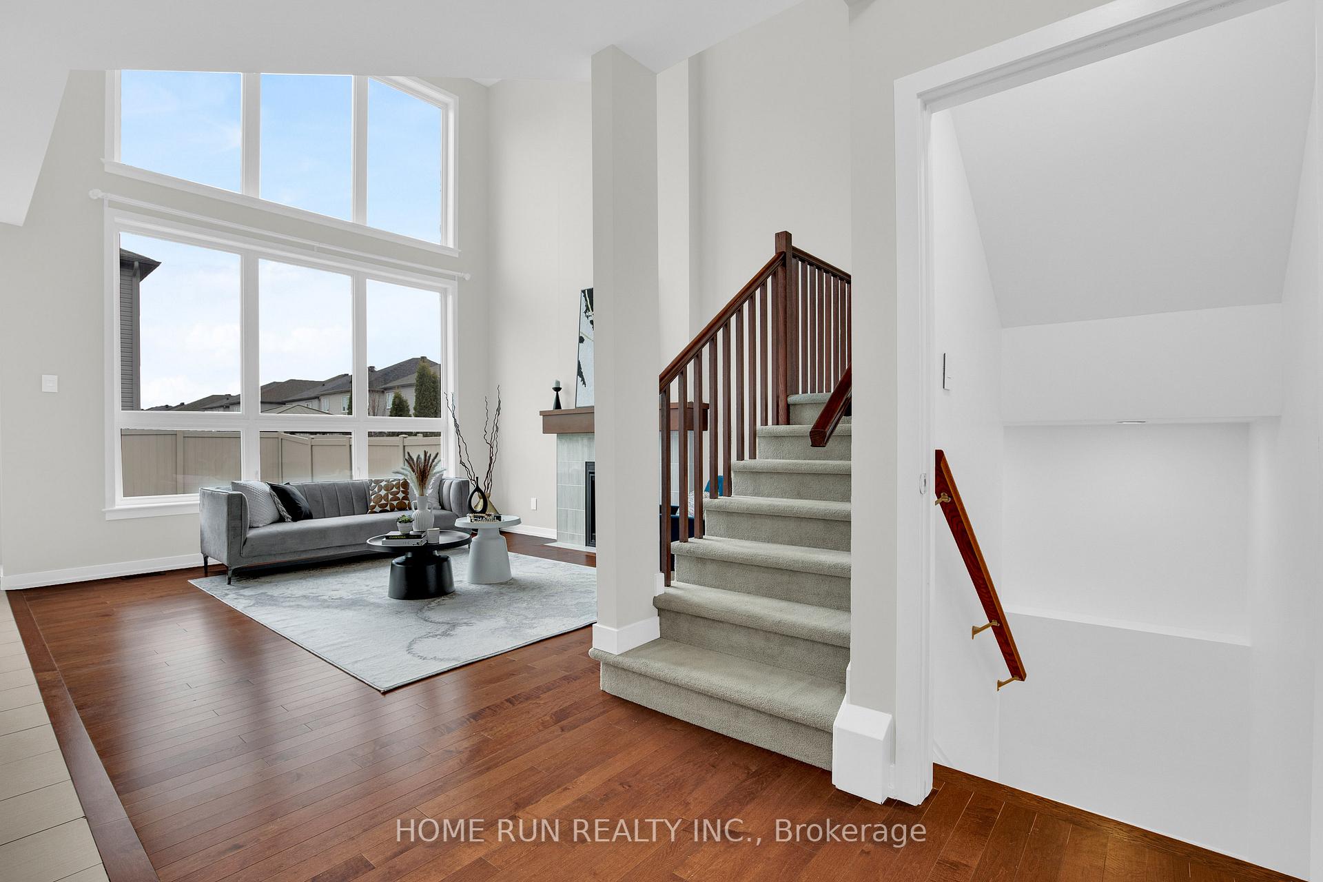 Photo 7 of 128 Groningen Street, Ottawa, Kanata - Emerald Meadows/Trailwest — HOMEH
