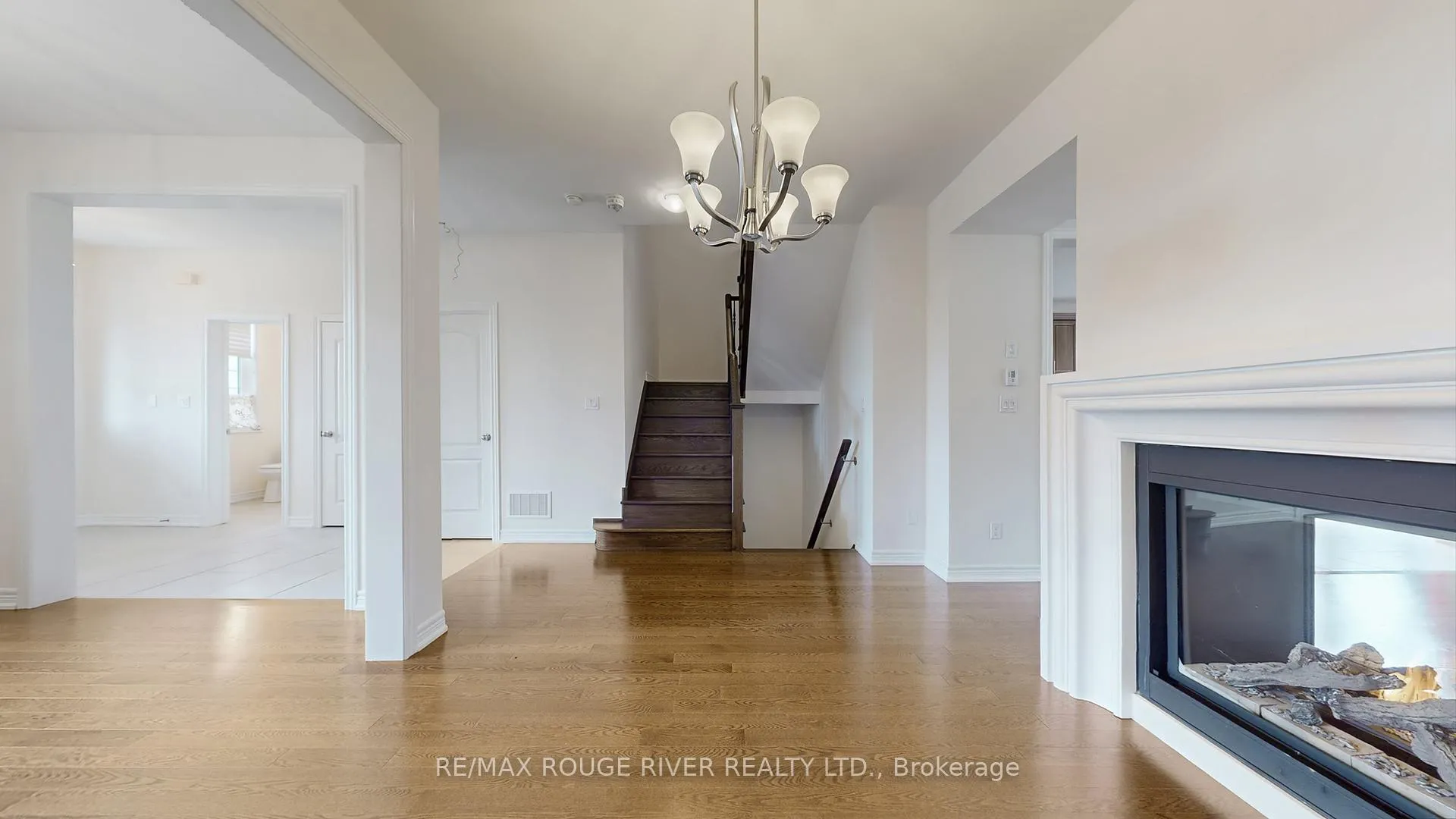 Photo 18 of 2732 Donald Cousens Parkway, Markham, Cornell — HOMEH