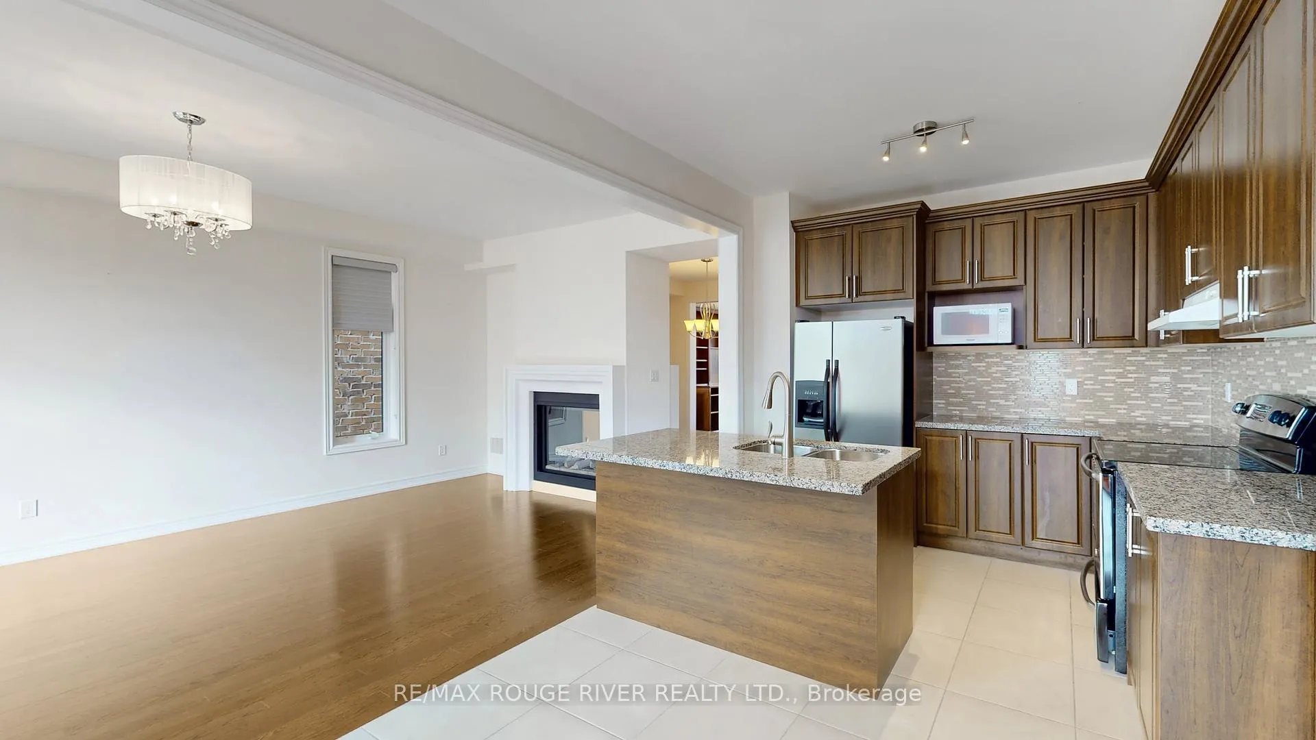 Photo 32 of 2732 Donald Cousens Parkway, Markham, Cornell — HOMEH