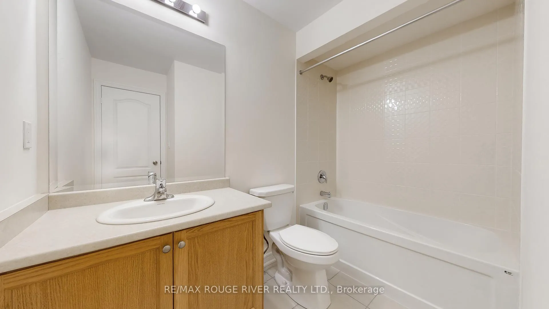 Photo 58 of 2732 Donald Cousens Parkway, Markham, Cornell — HOMEH