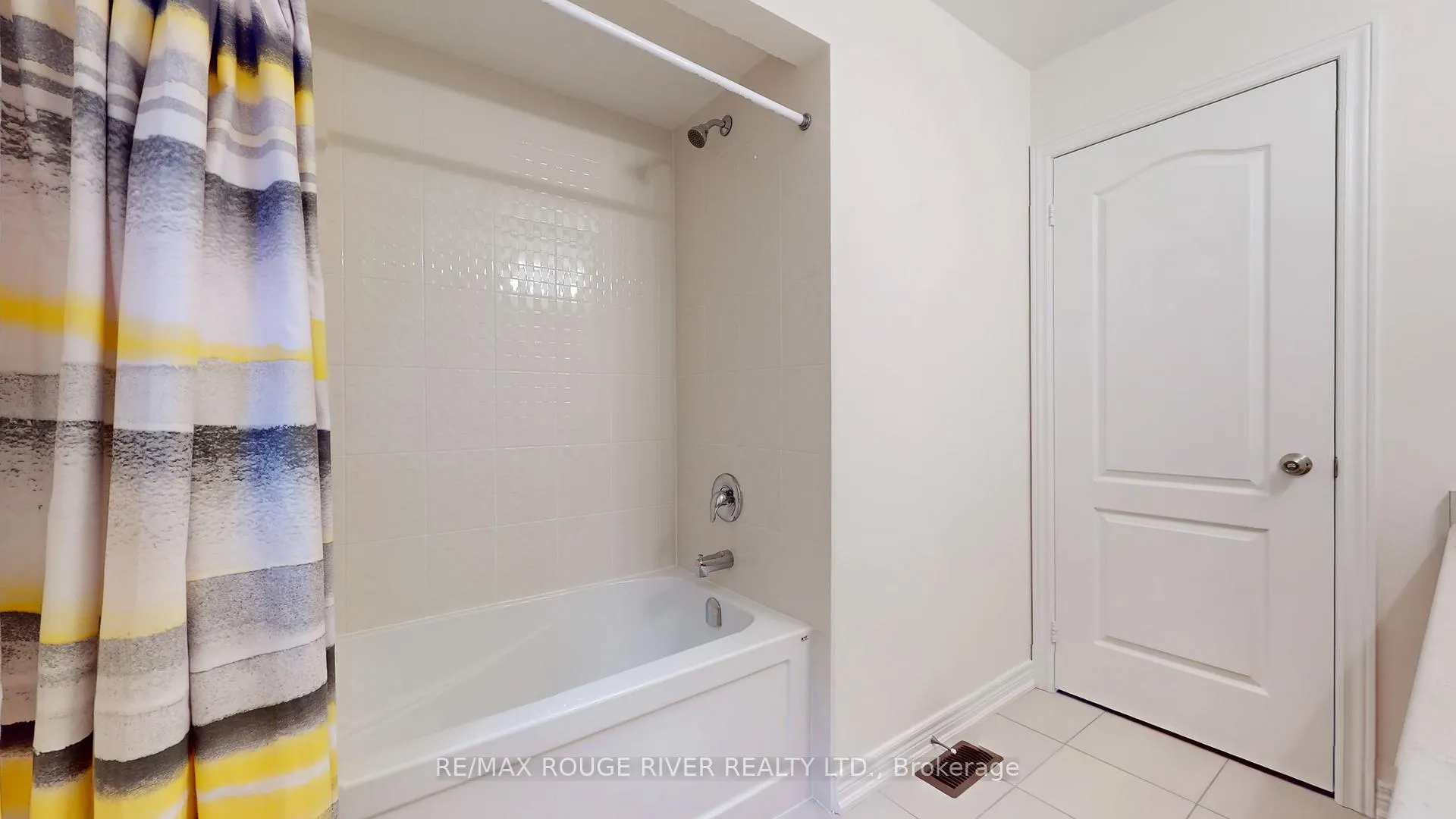 Photo 69 of 2732 Donald Cousens Parkway, Markham, Cornell — HOMEH