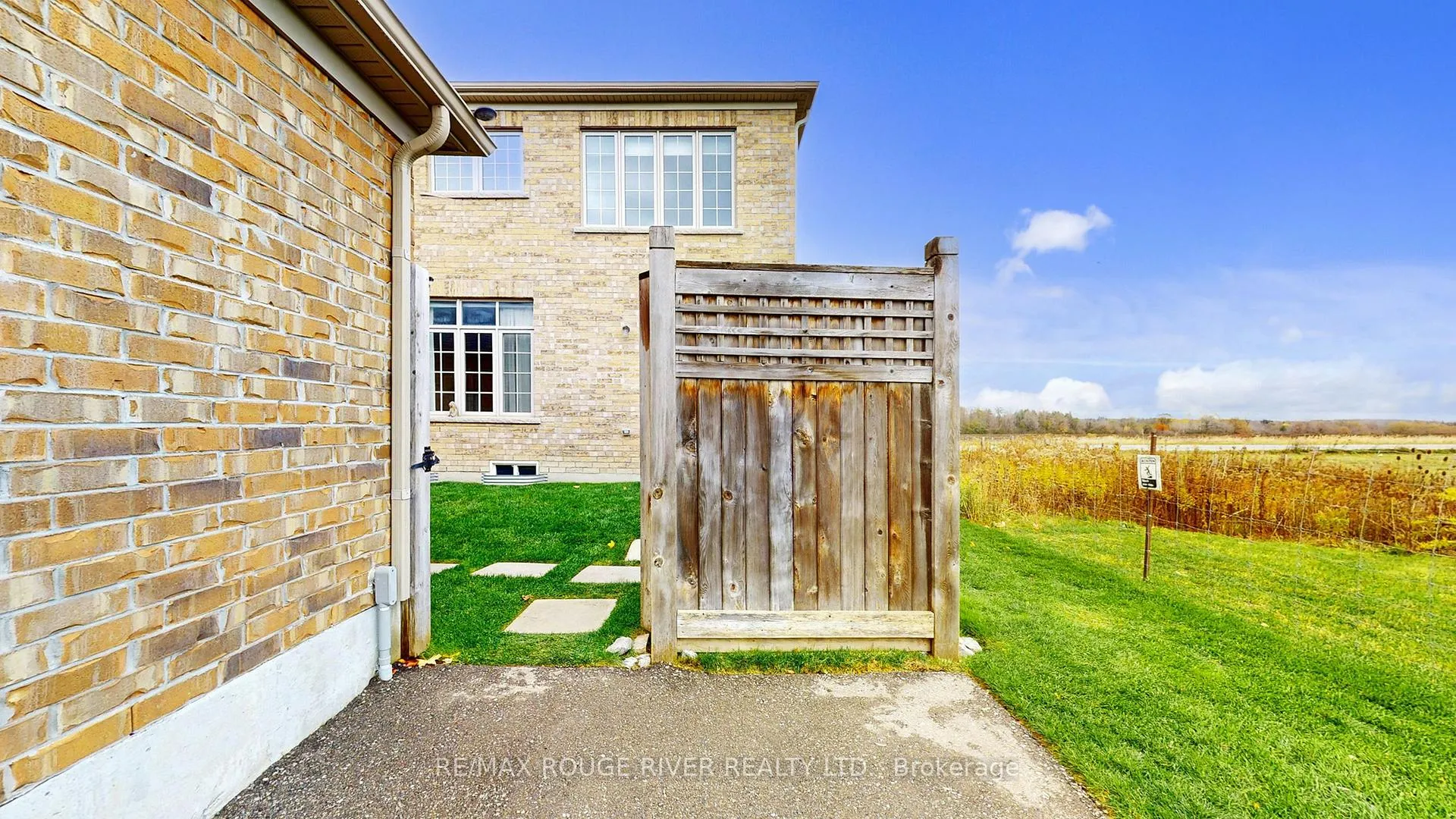 Photo 90 of 2732 Donald Cousens Parkway, Markham, Cornell — HOMEH