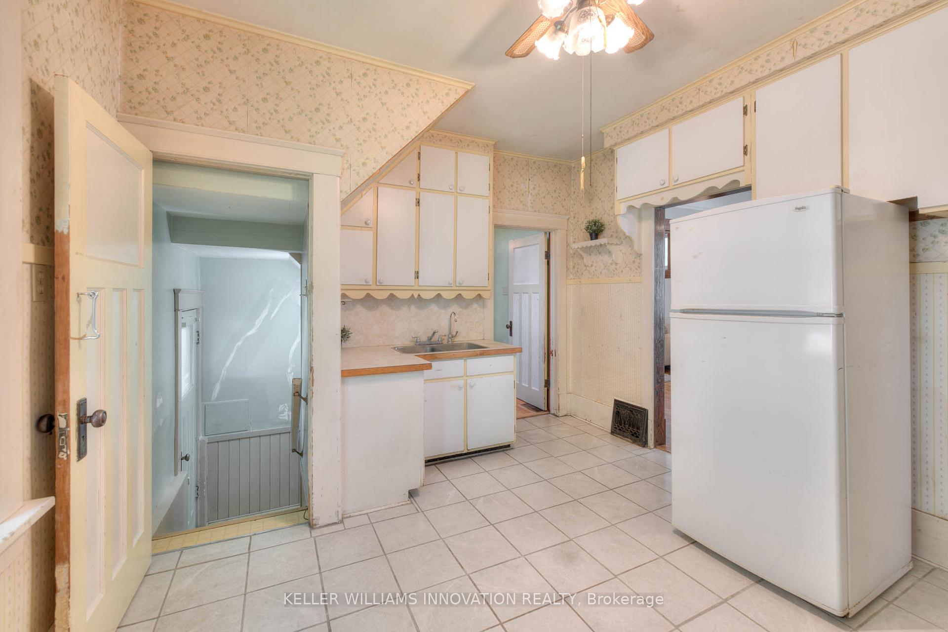Photo 19 of 235 Hoffman Street, Kitchener — HOMEH