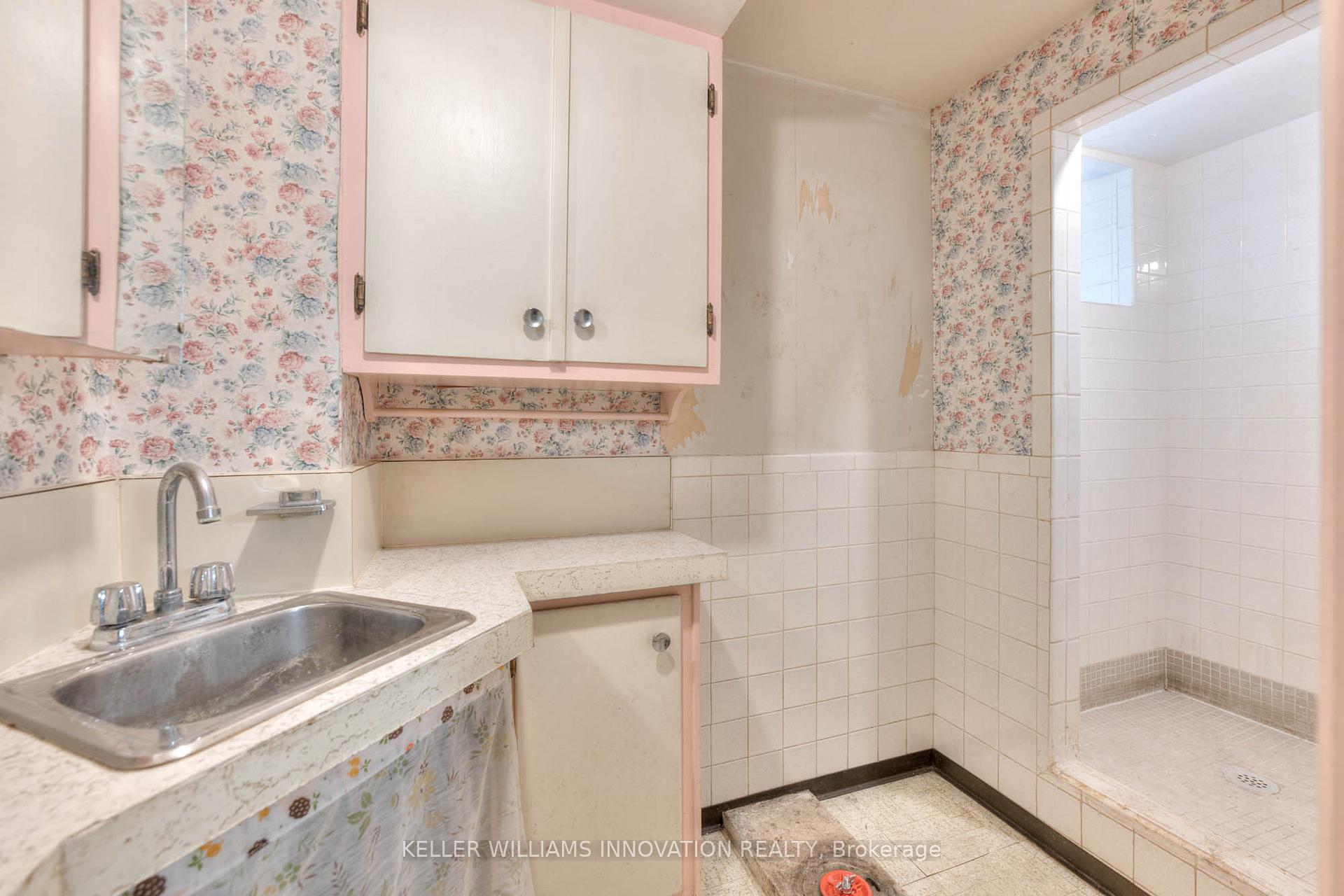 Photo 37 of 235 Hoffman Street, Kitchener — HOMEH