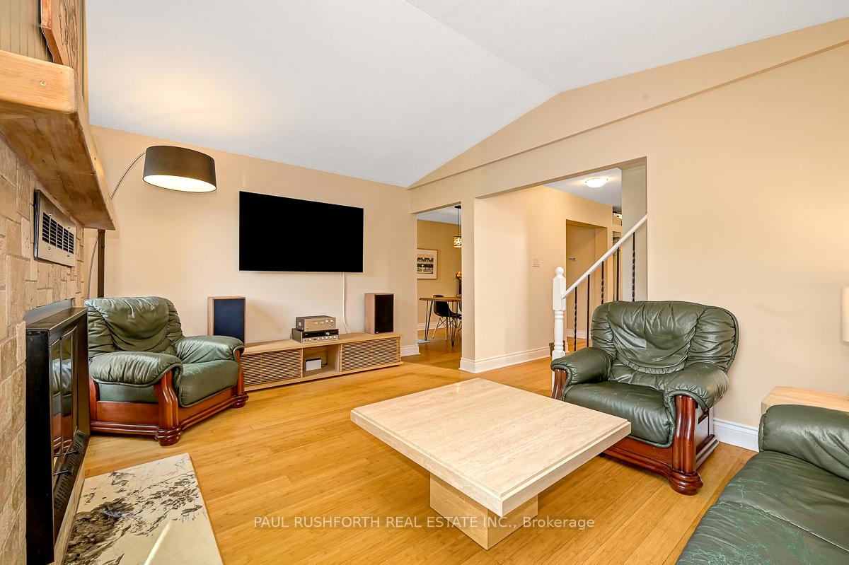 Photo 6 of 7 Glenmoriston Avenue, Ottawa, Kanata - Glencairn/Hazeldean — HOMEH