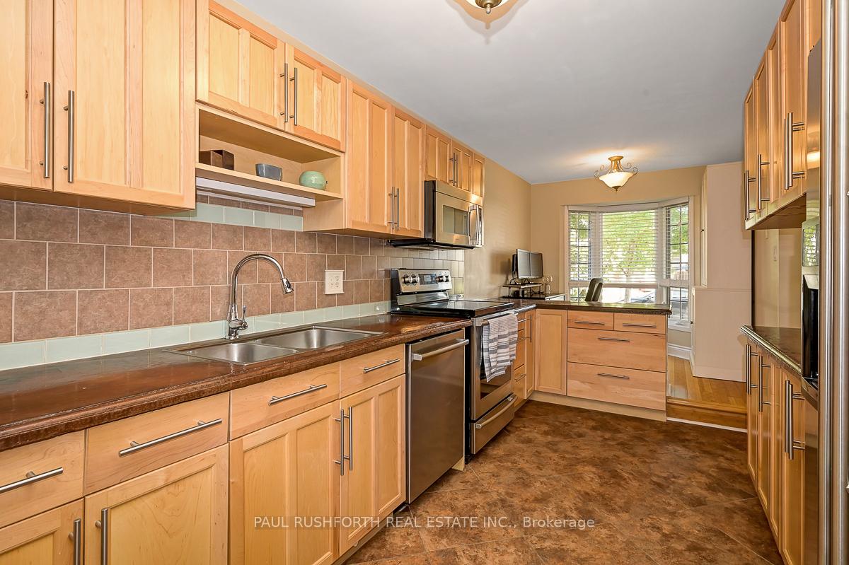 Photo 10 of 7 Glenmoriston Avenue, Ottawa, Kanata - Glencairn/Hazeldean — HOMEH