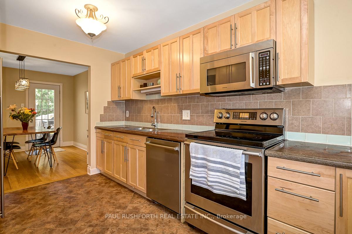 Photo 12 of 7 Glenmoriston Avenue, Ottawa, Kanata - Glencairn/Hazeldean — HOMEH