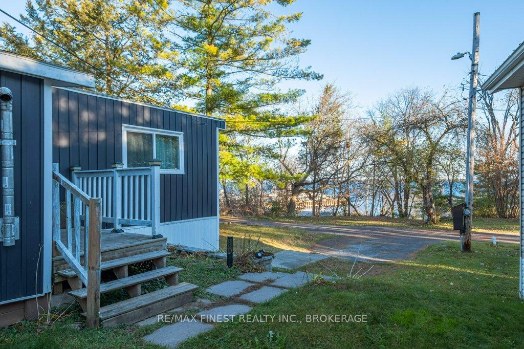Photo 1 of Unit 11, 5633 Bath Road, Loyalist, Lennox and Addington - South — HOMEH