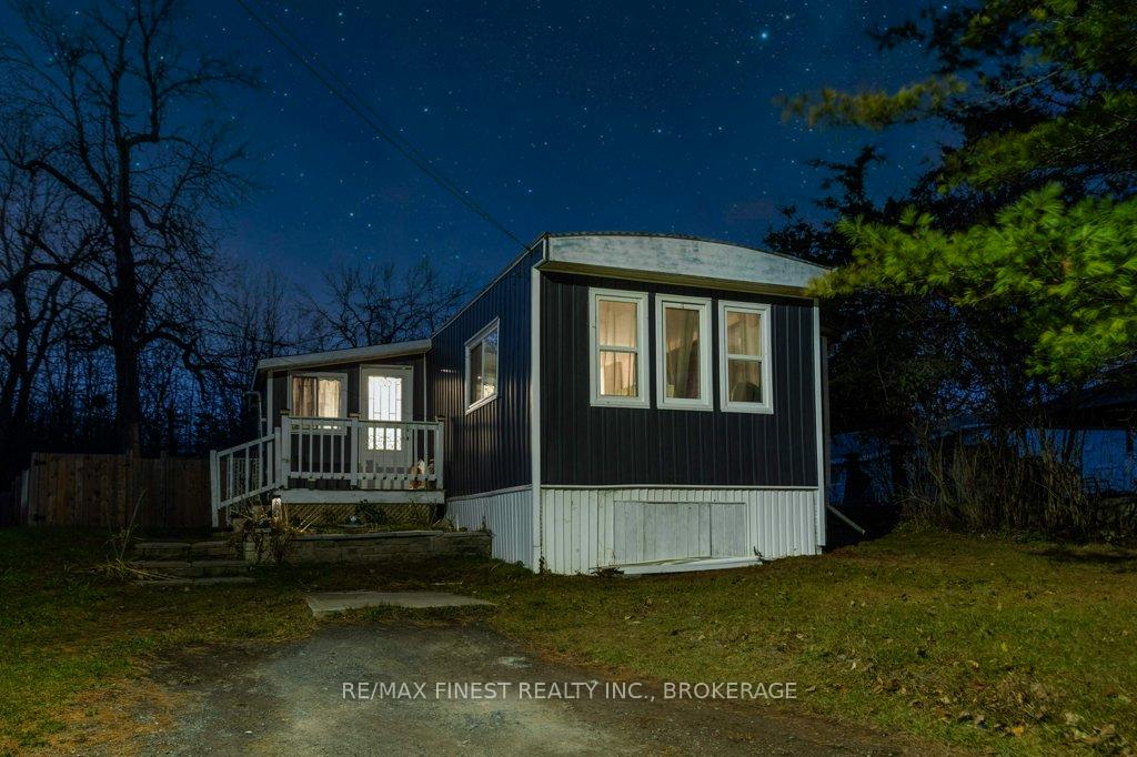 Photo 3 of Unit 11, 5633 Bath Road, Loyalist, Lennox and Addington - South — HOMEH